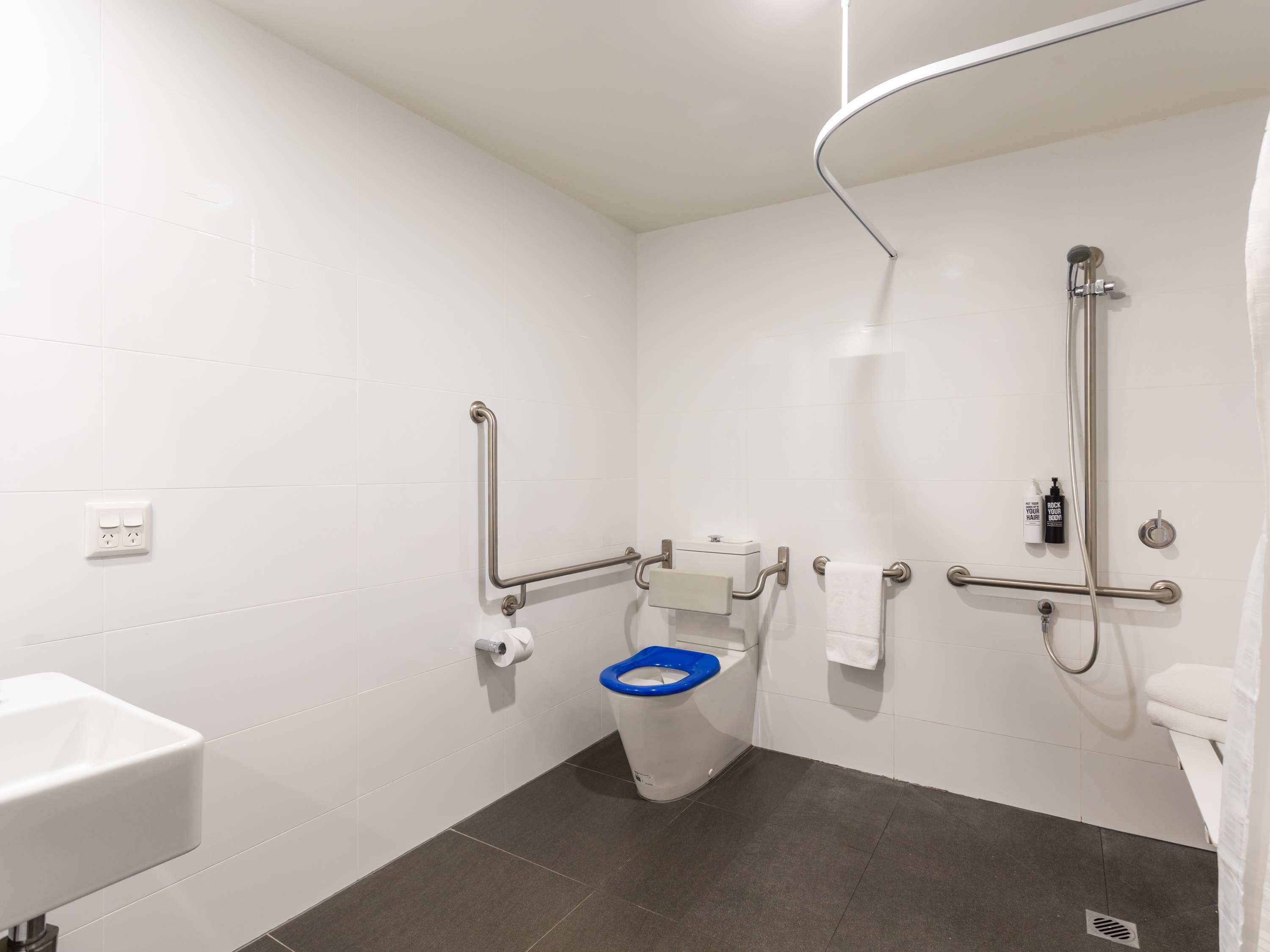 Double Accessible-queen Size Bed