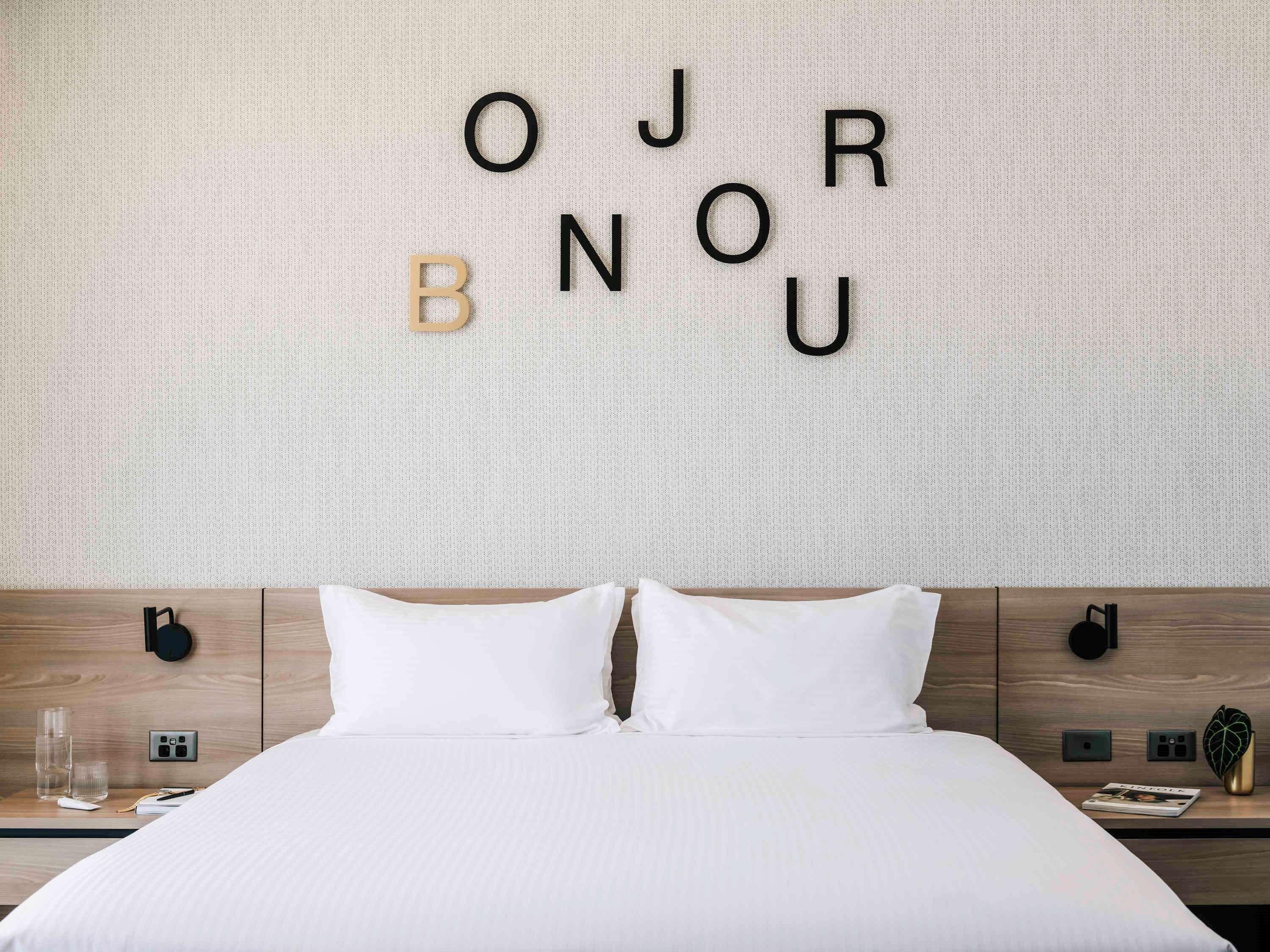 Junior Suite City View King Bed