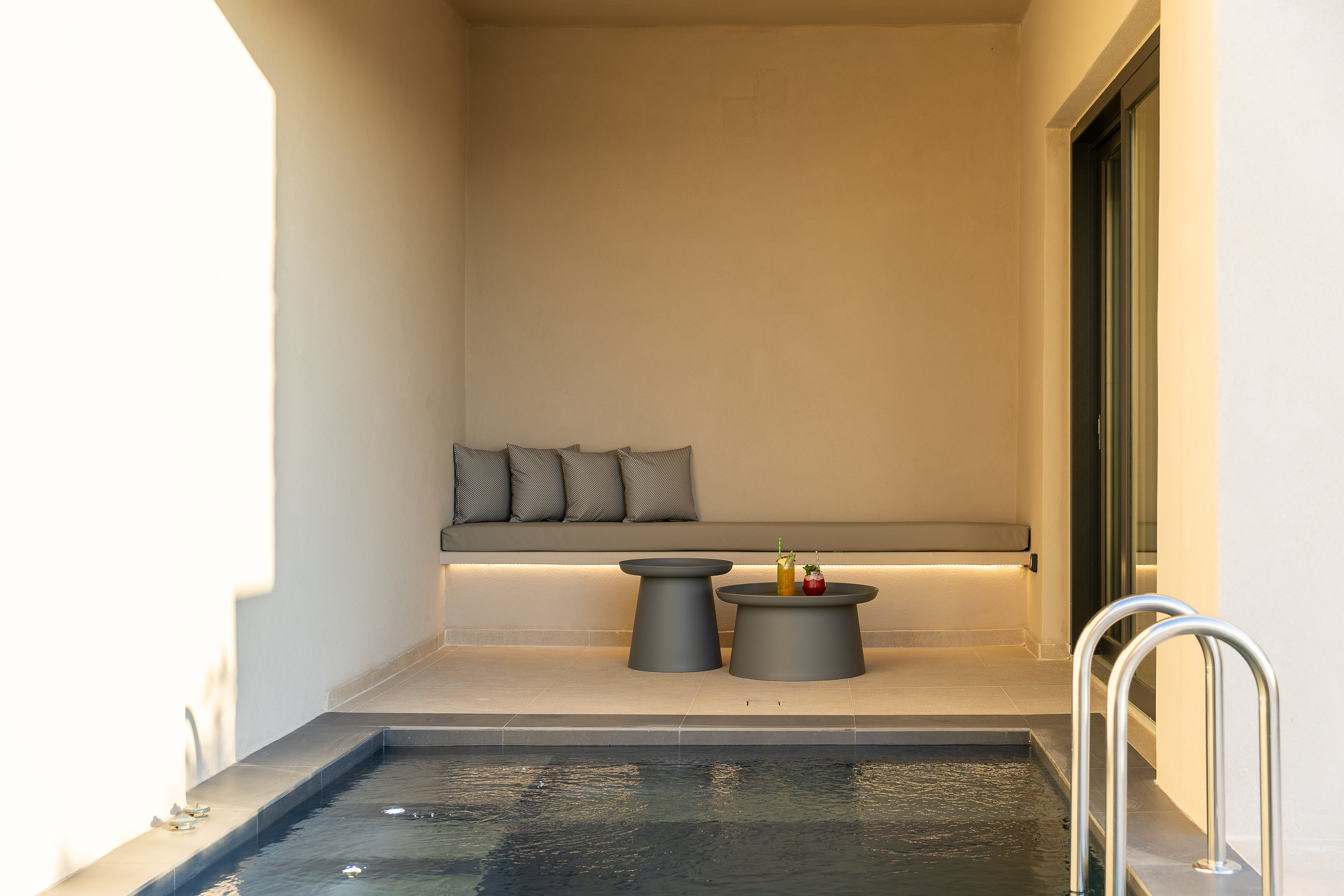 Suite with Private Pool