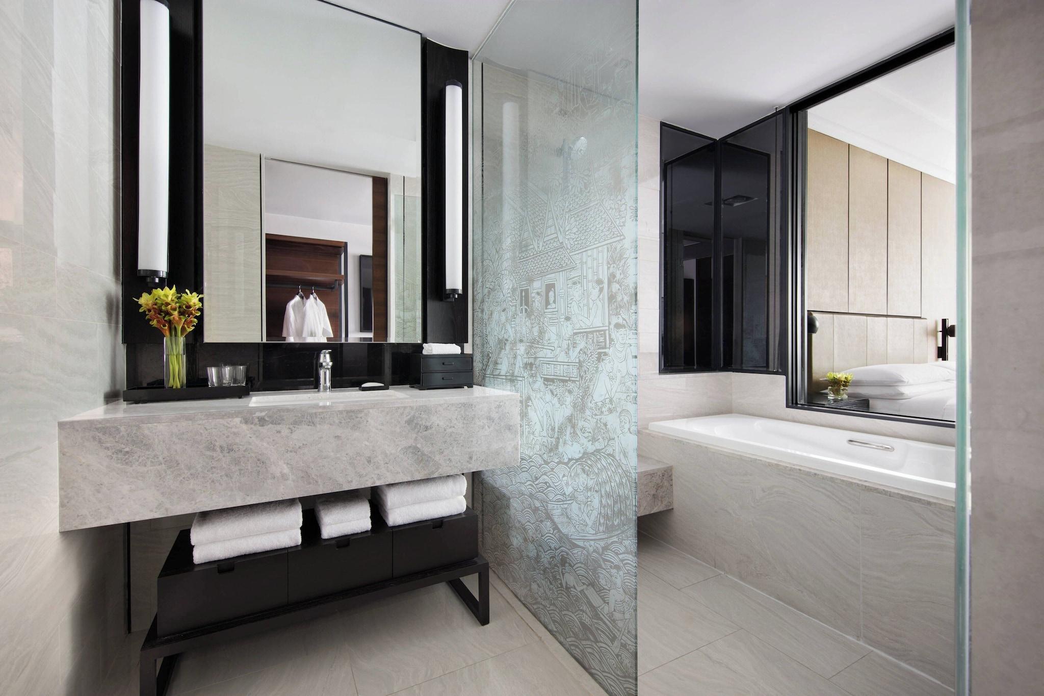 Double King Size Bed