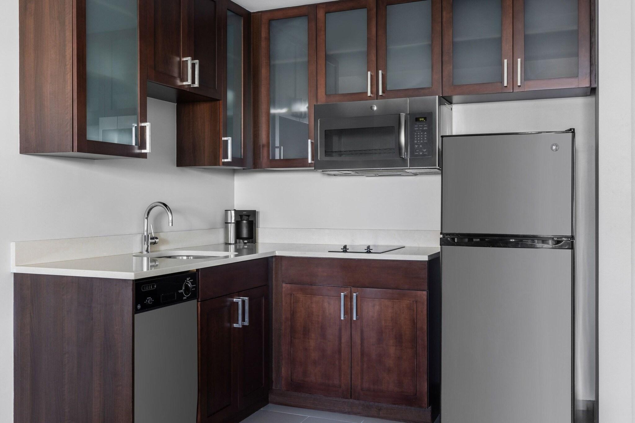 Suite King Bed One Bedroom 