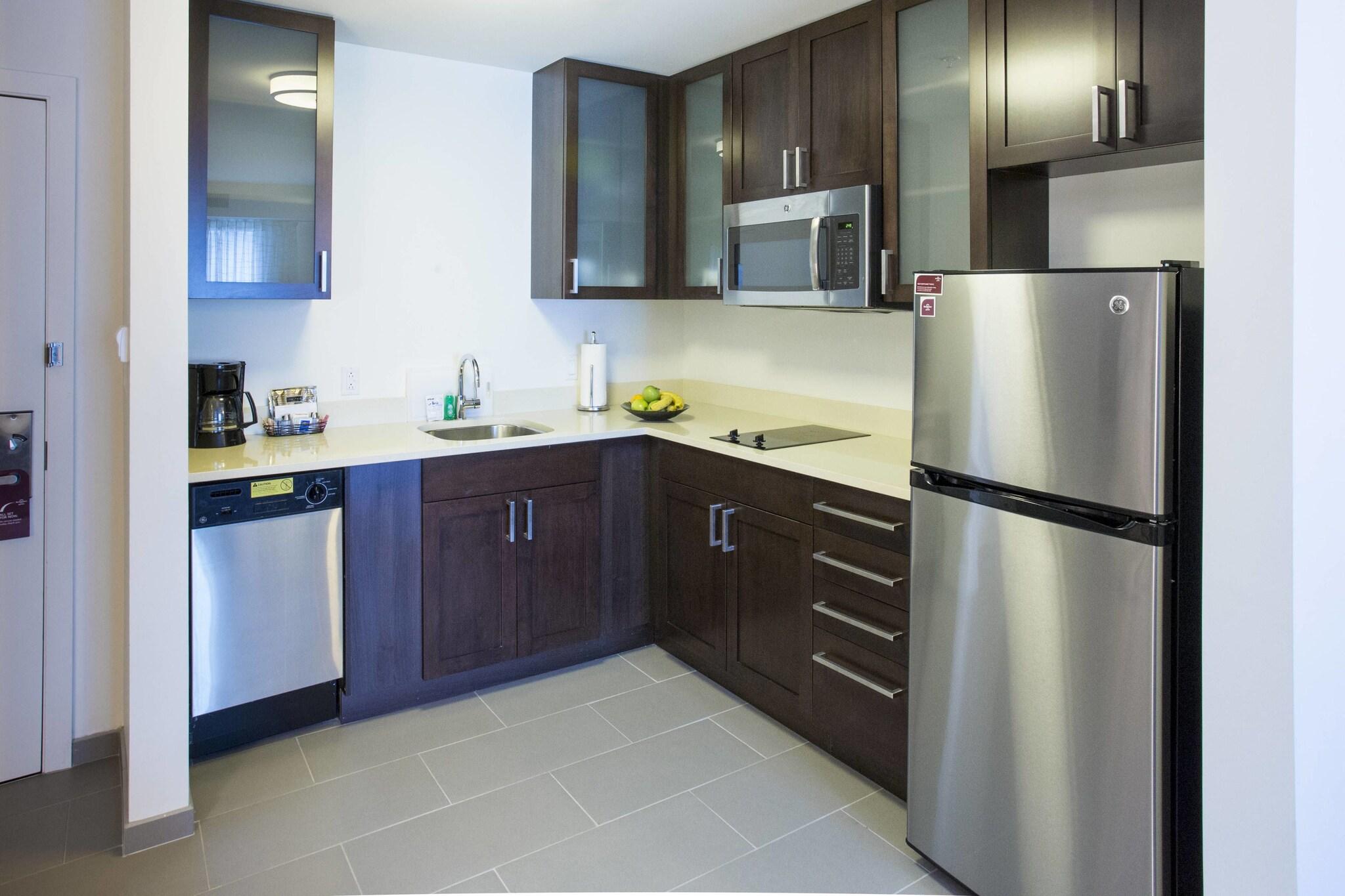 Suite King Bed One Bedroom 