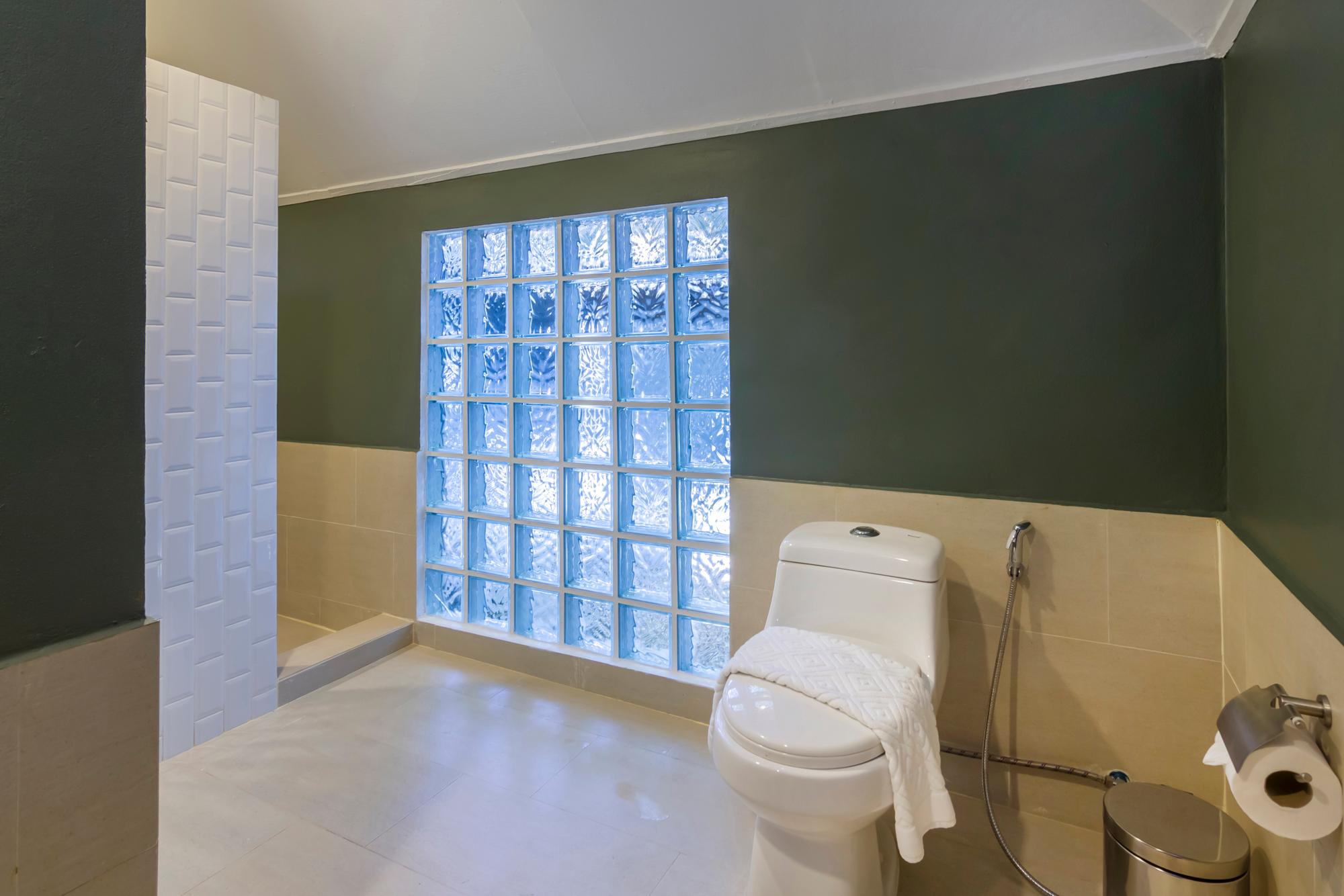 Double Deluxe Pool View