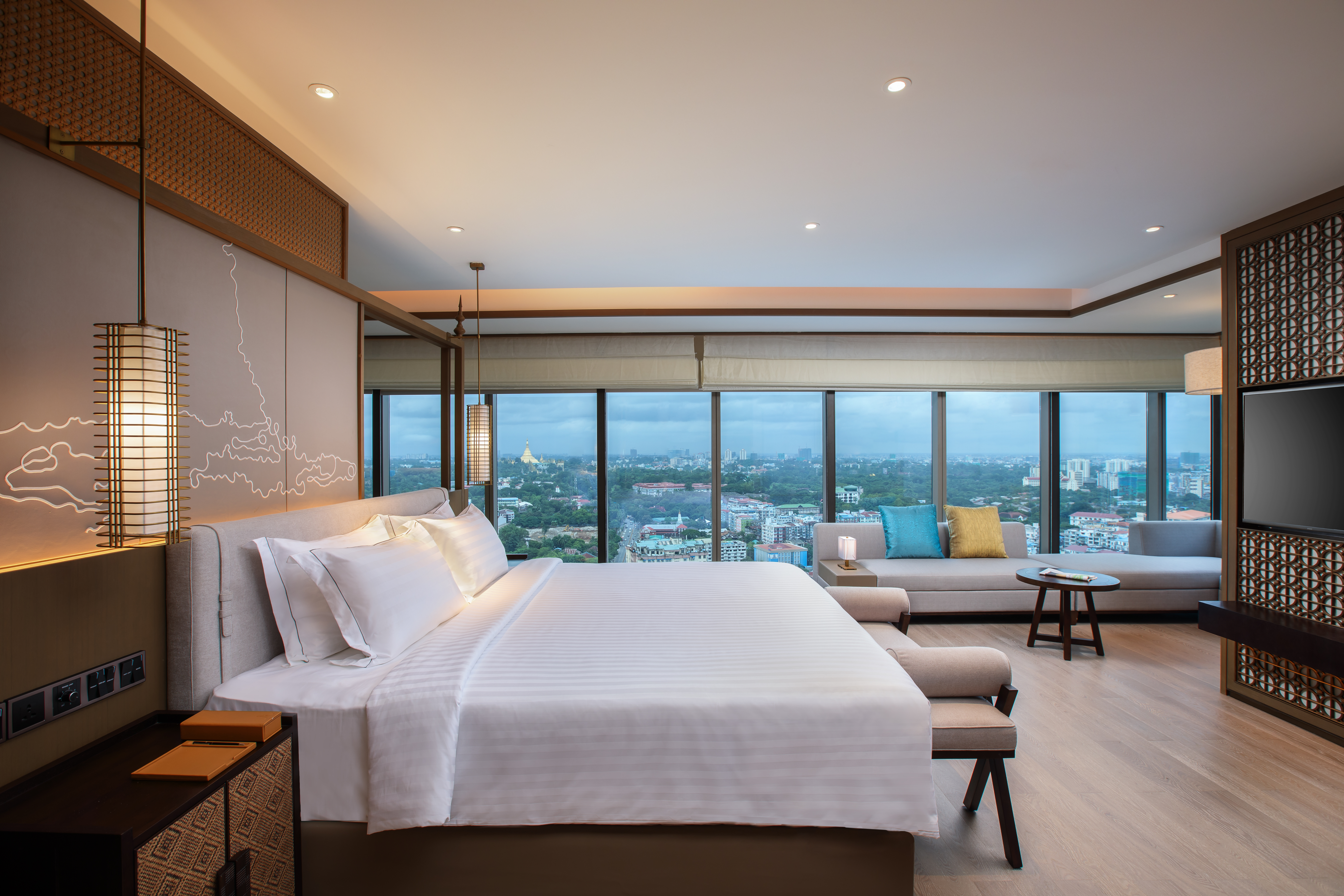 Junior Suite King Size Bed