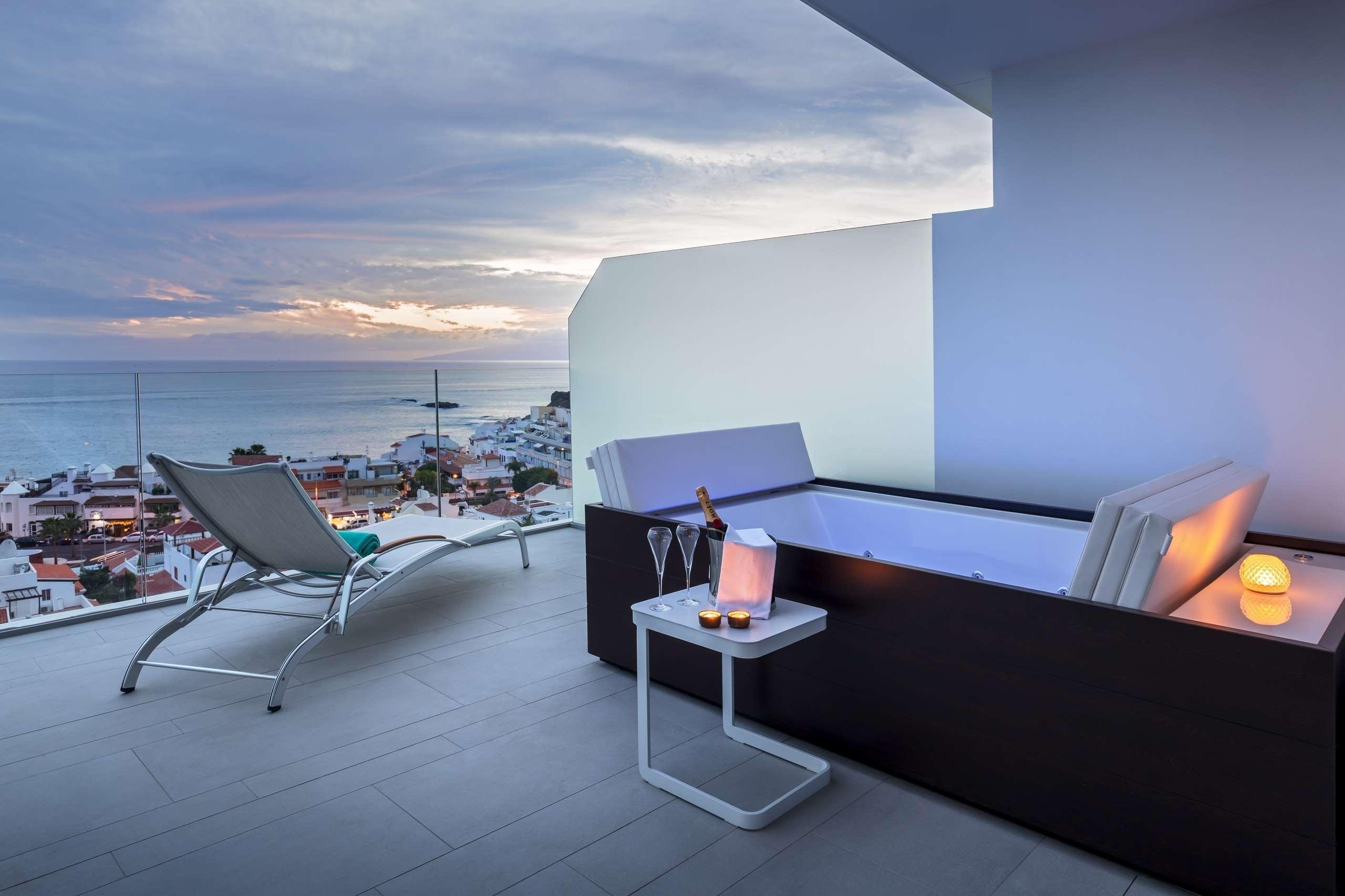 Junior Suite Ocean Front