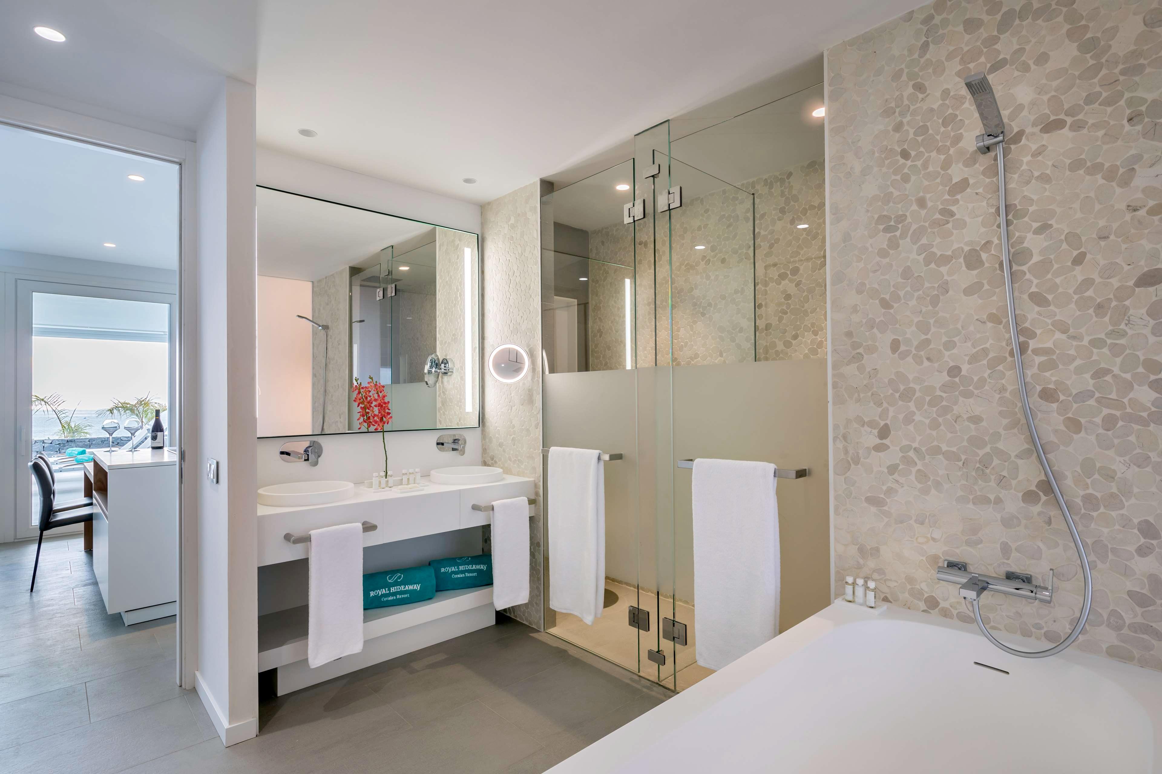 Suite with Private Pool