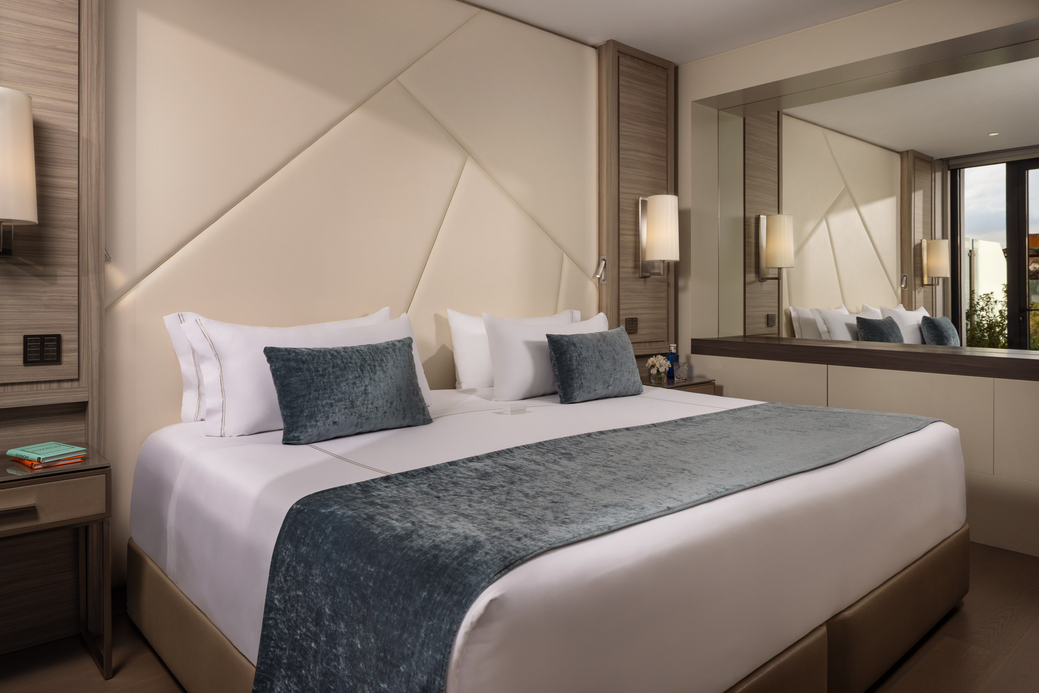 Junior Suite with Terrace