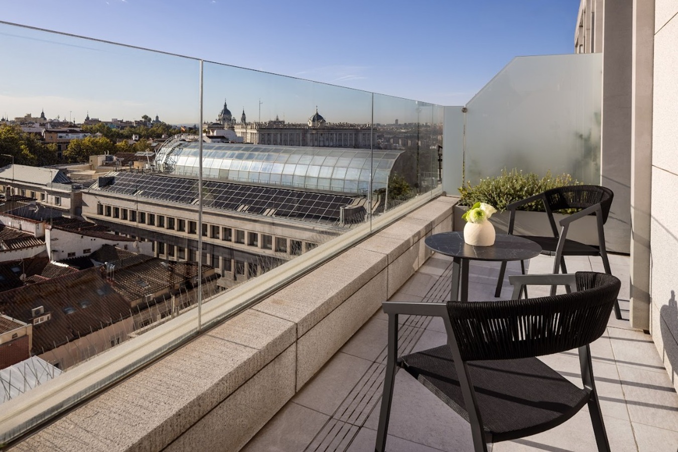 Double Single Superior with Terrace
