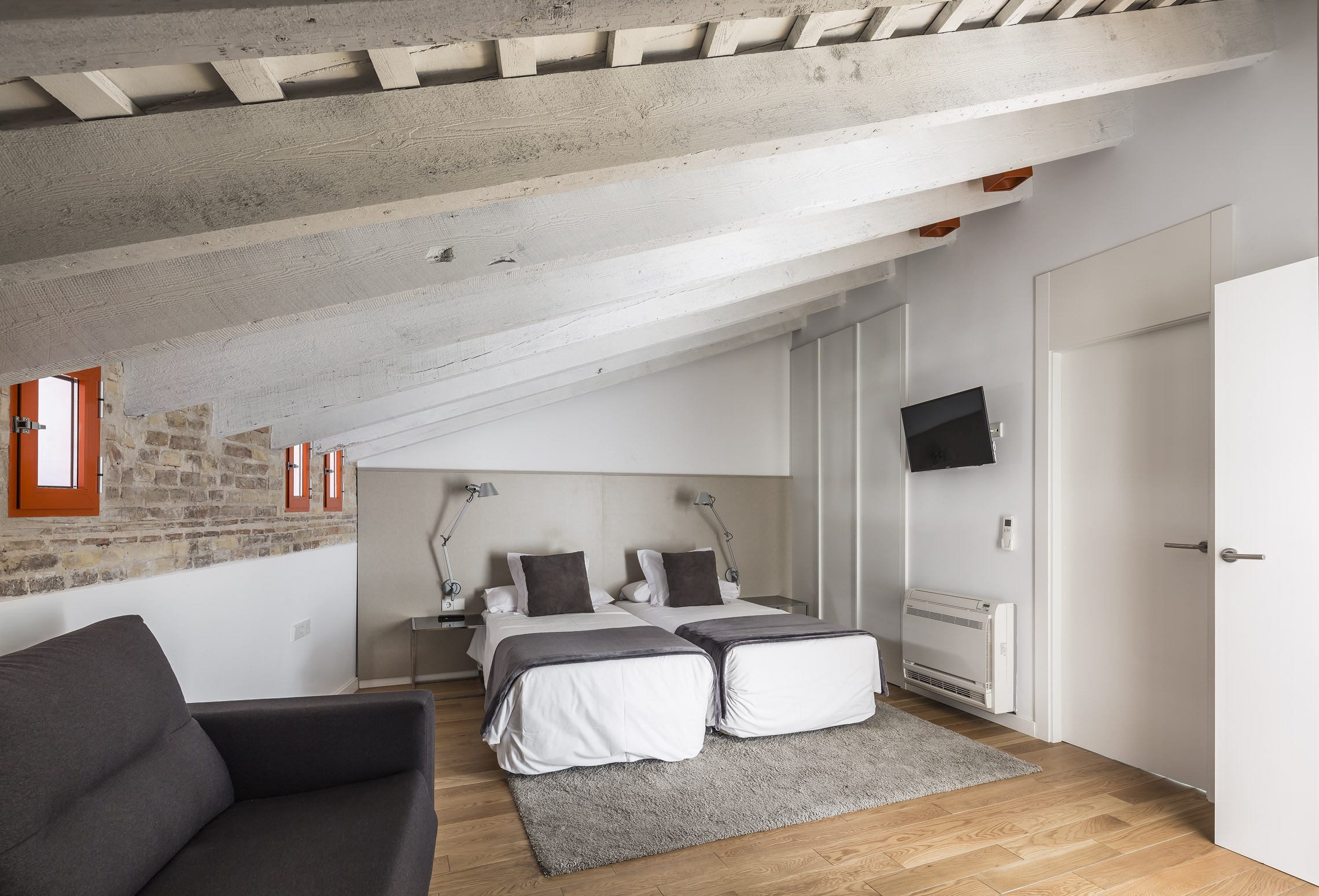 Apartment Deluxe with Terrace