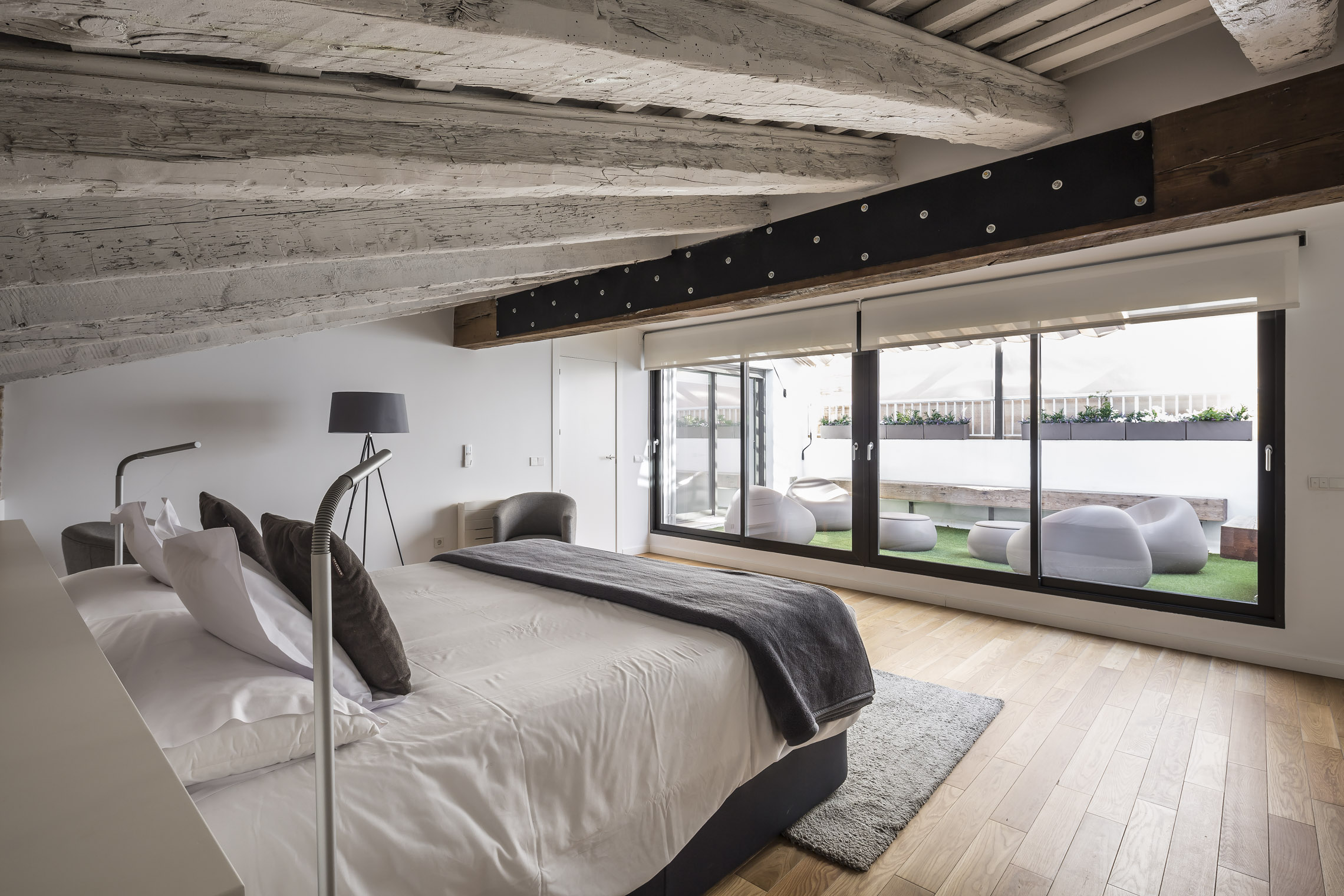 Apartment Deluxe with Terrace