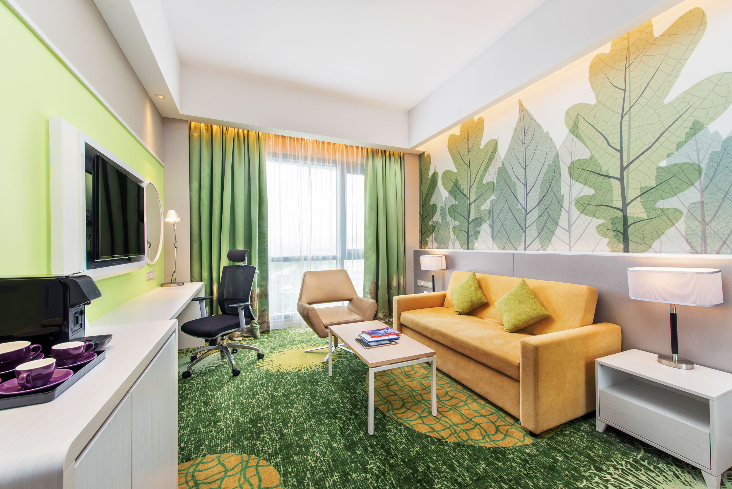 Suite King Size Bed