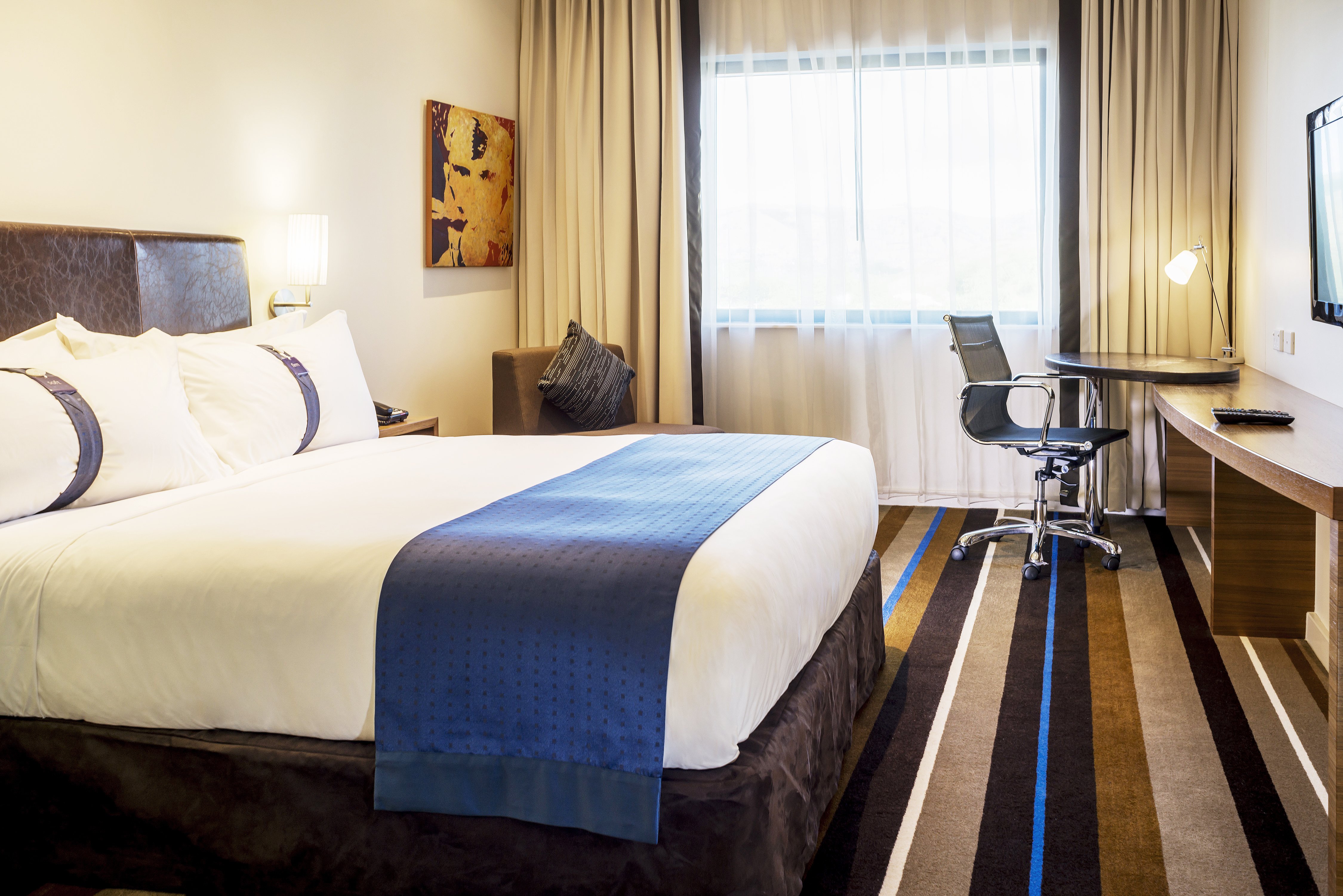 Double Queen Bed Non Smoking