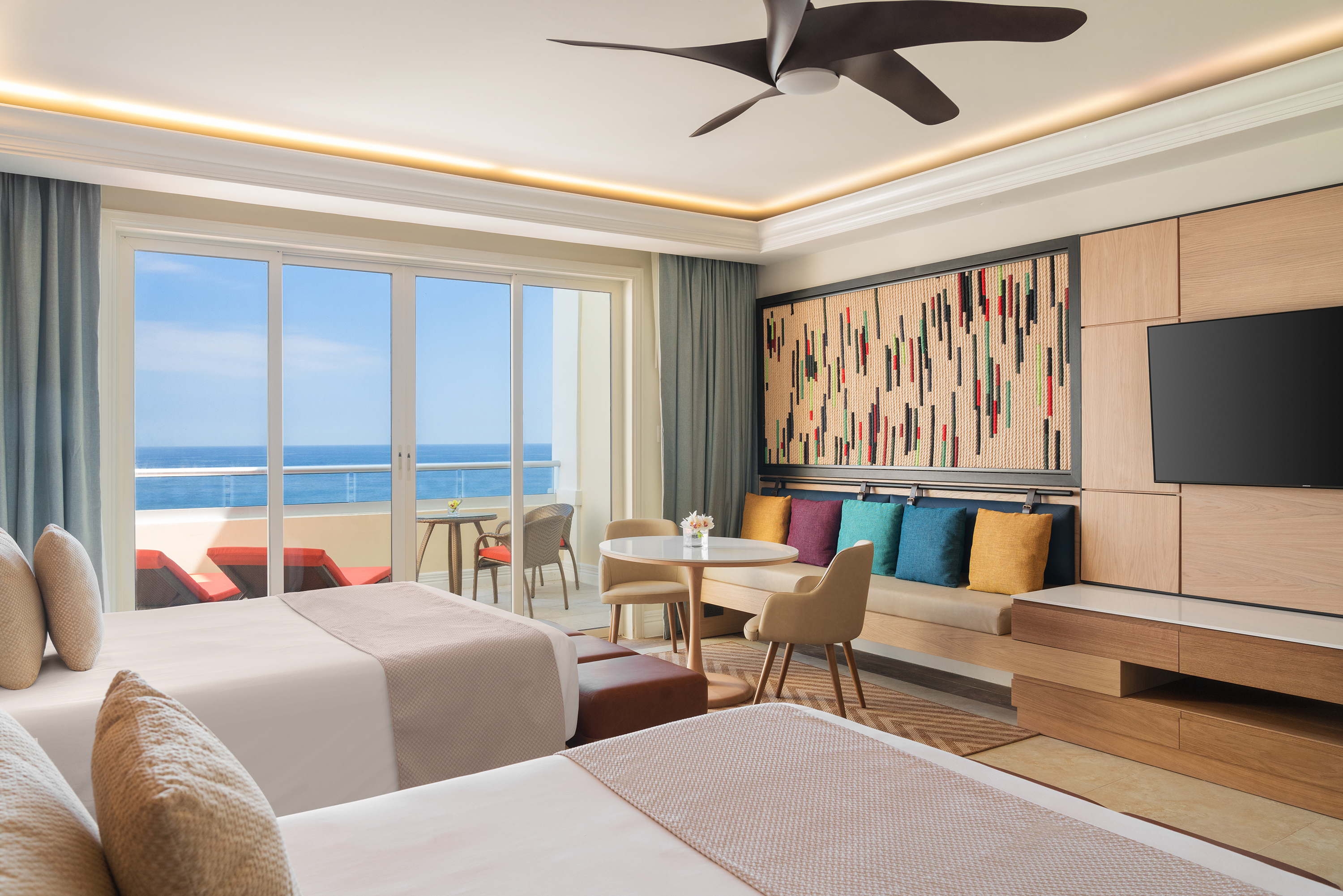 Junior Suite Ocean Front Two Double Beds