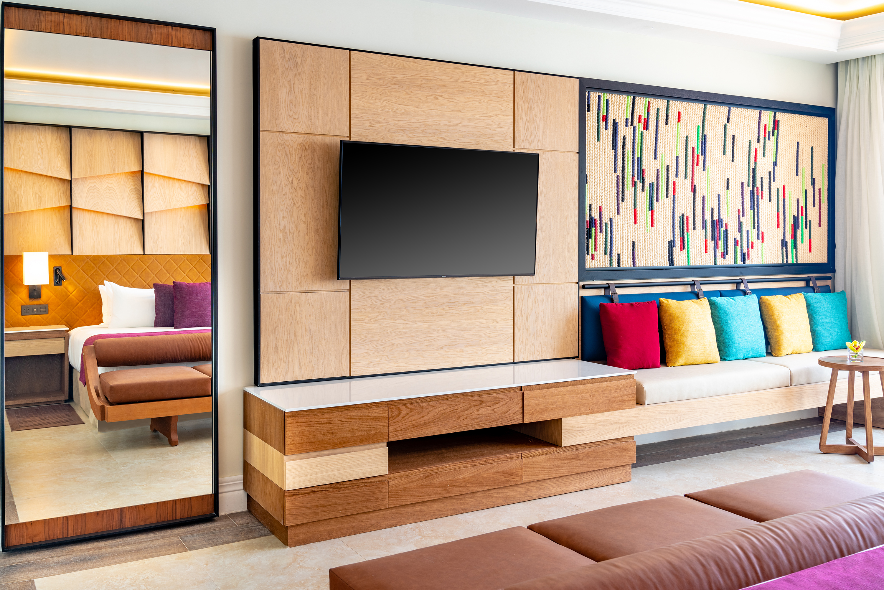 Junior Suite Ocean Front King Bed