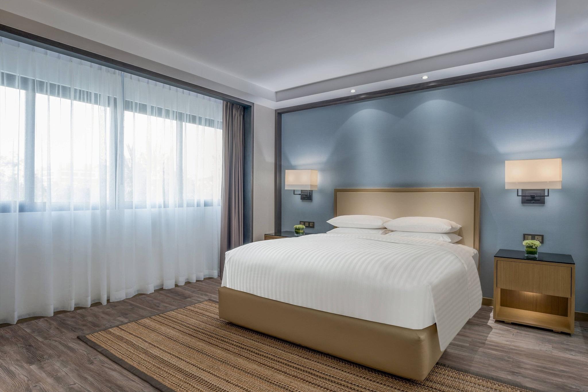 Double Executive King Bed