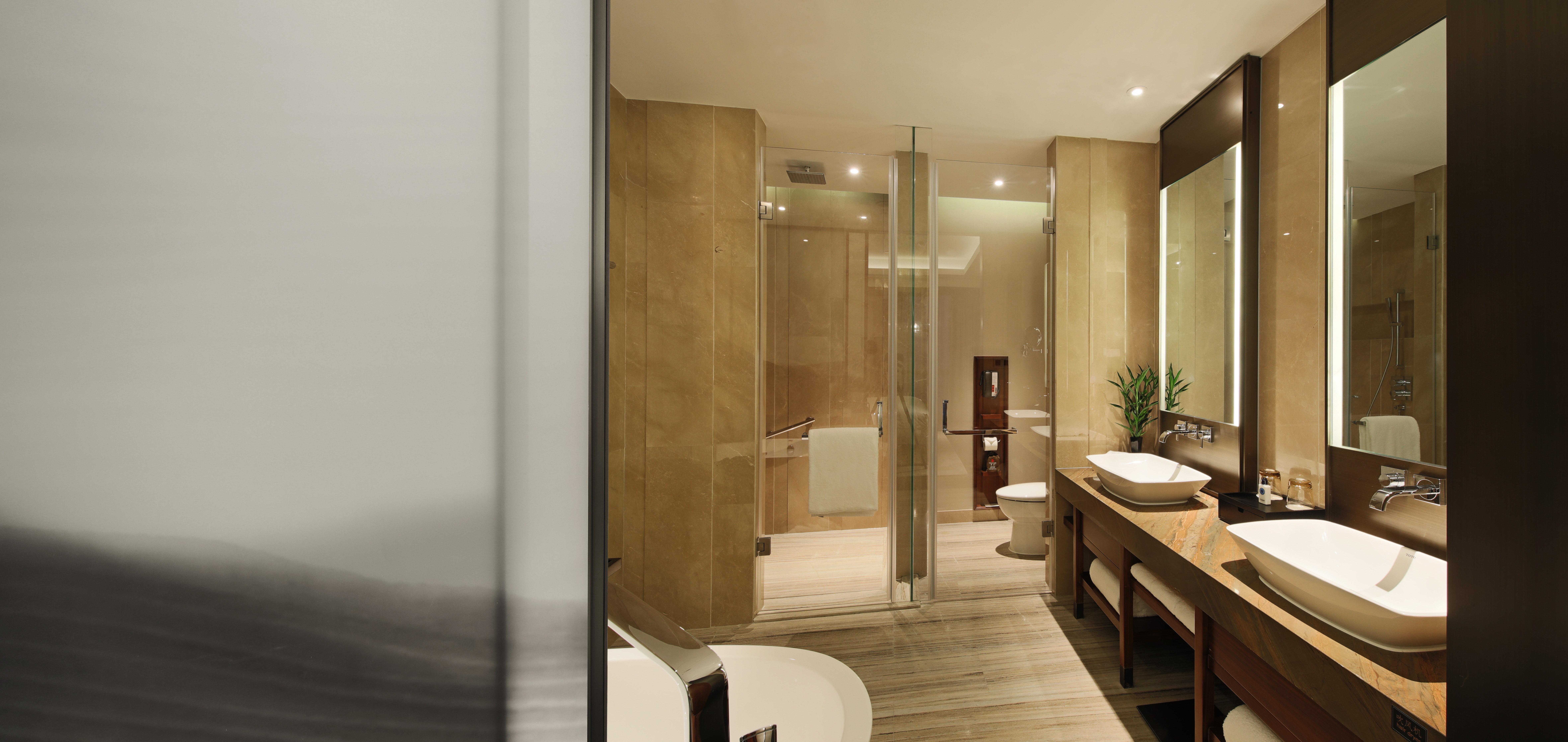 Suite King Bed One Bedroom 