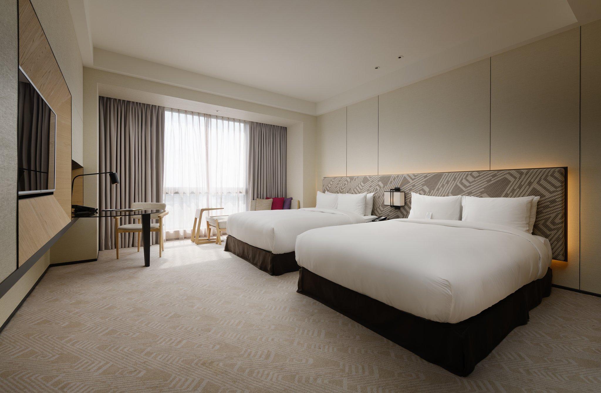 Double Two Queen Beds