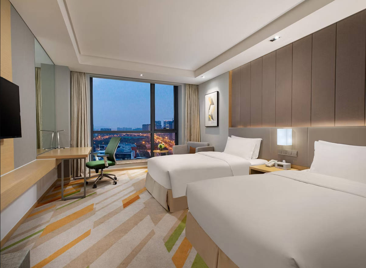 Twin City View Two Double Beds