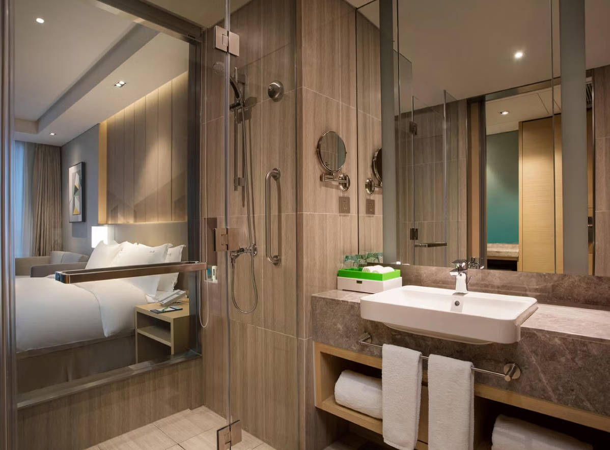 Double King Size Bed