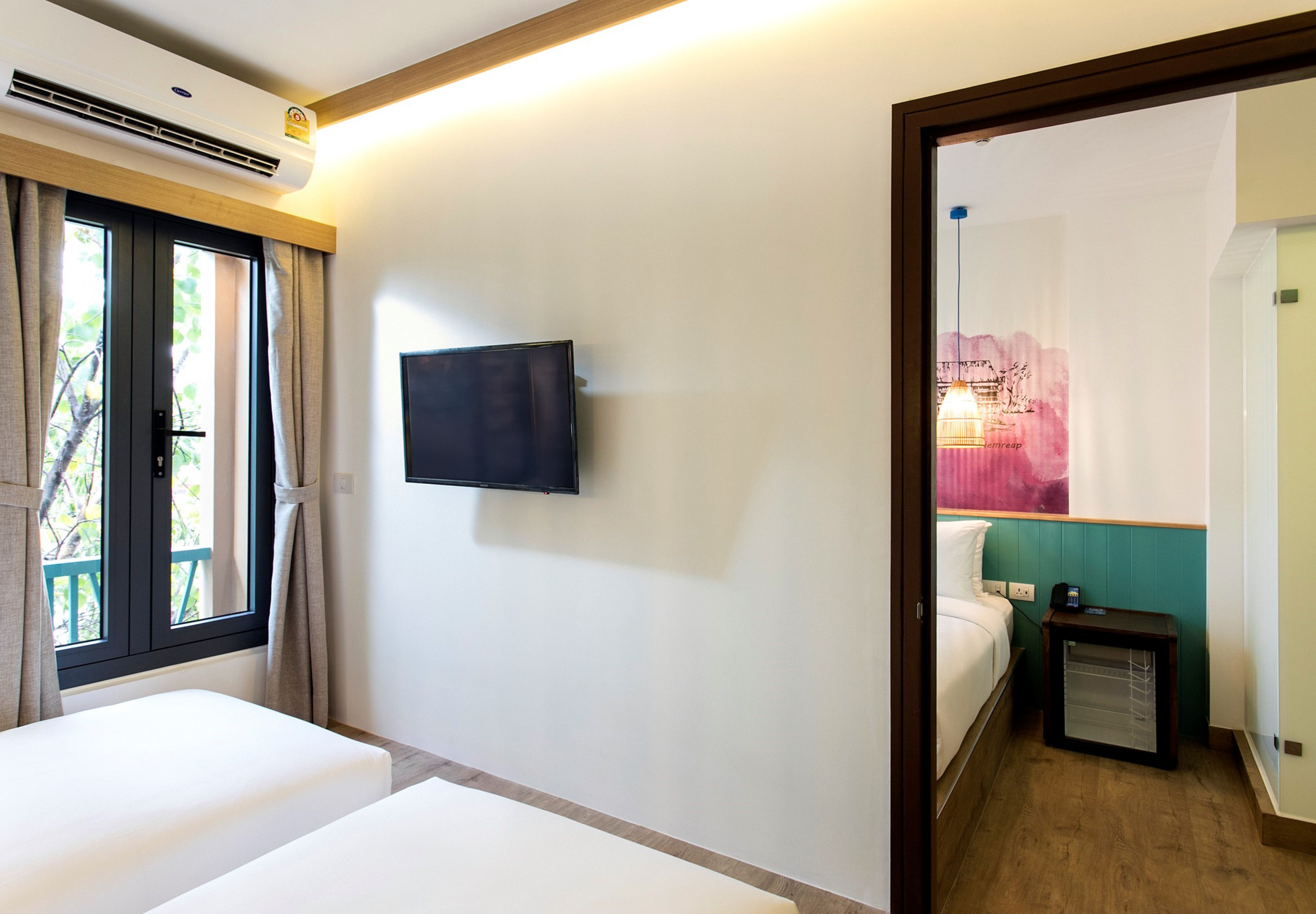 Quadruple Connecting Room