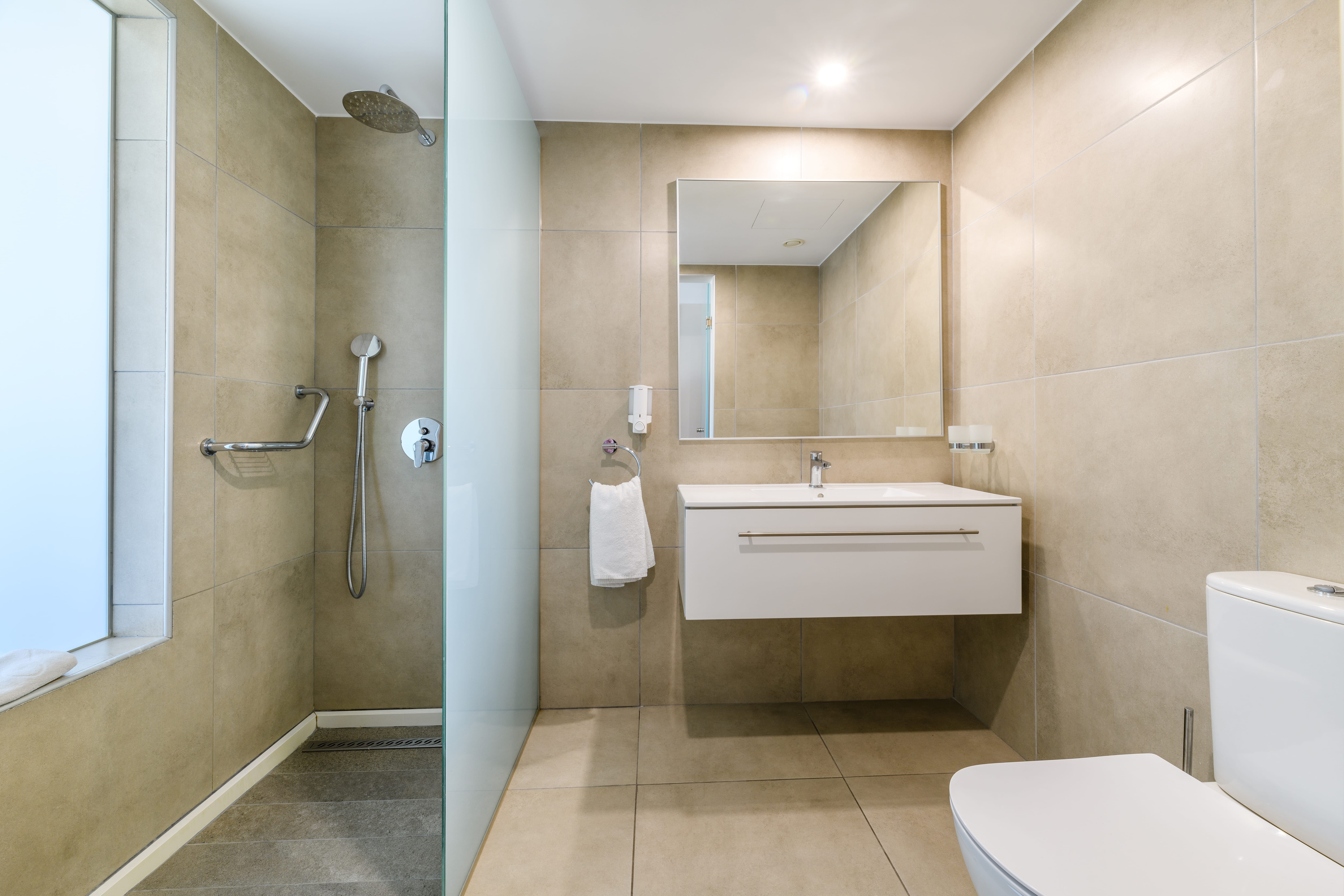 Double or Twin Deluxe Pool View