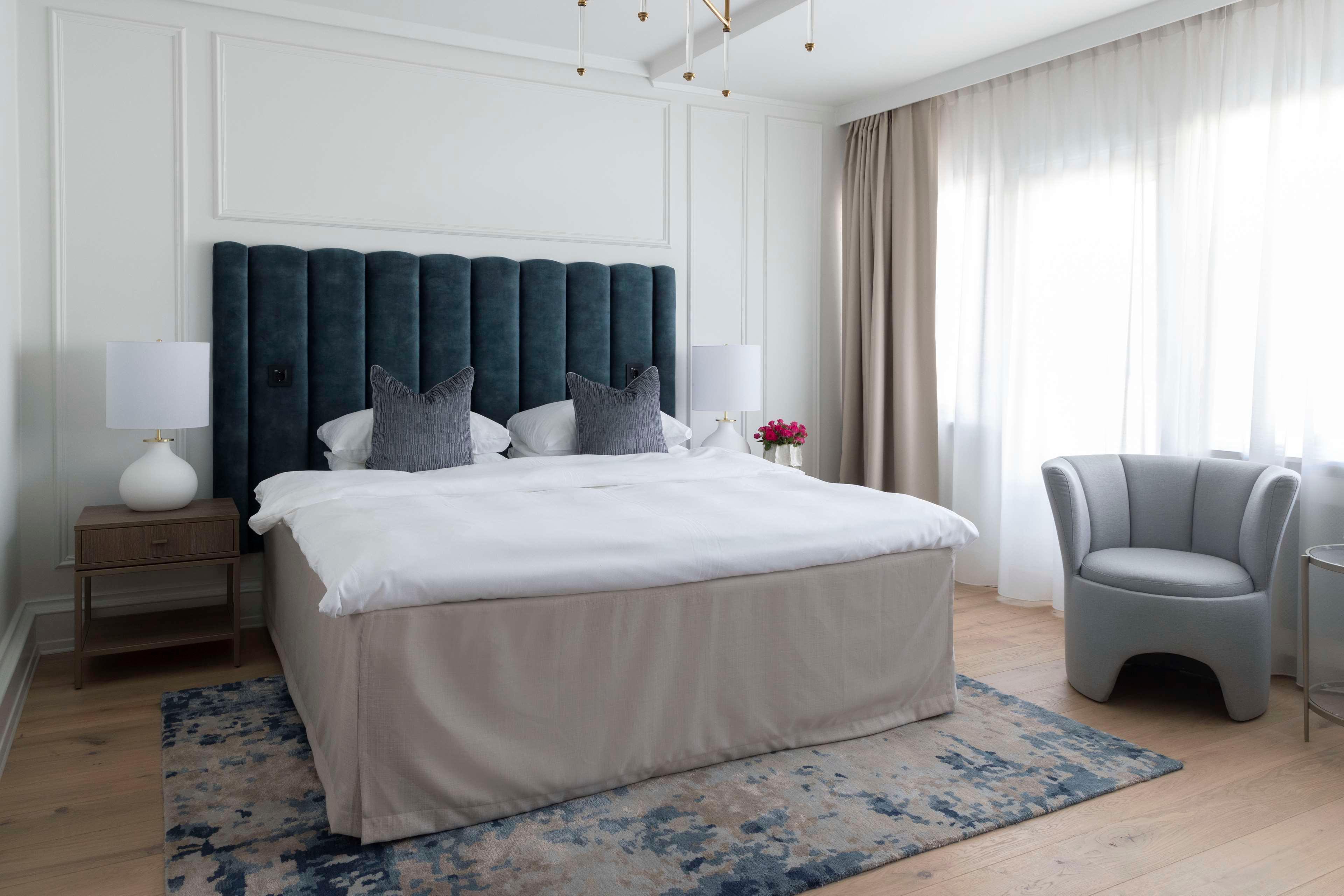 Double Superior with Views