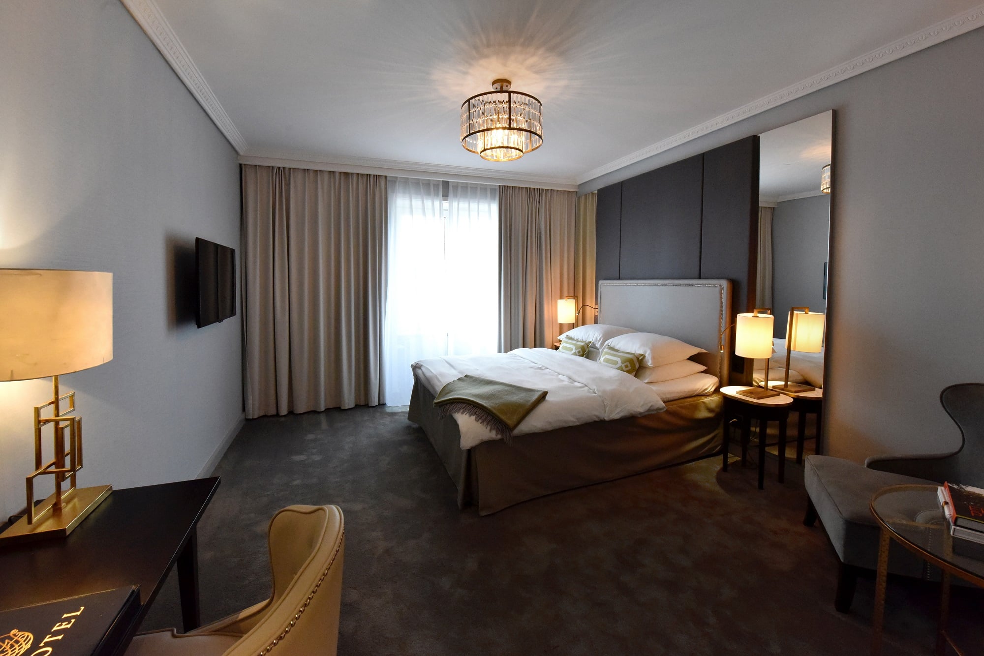 Double Single Superior