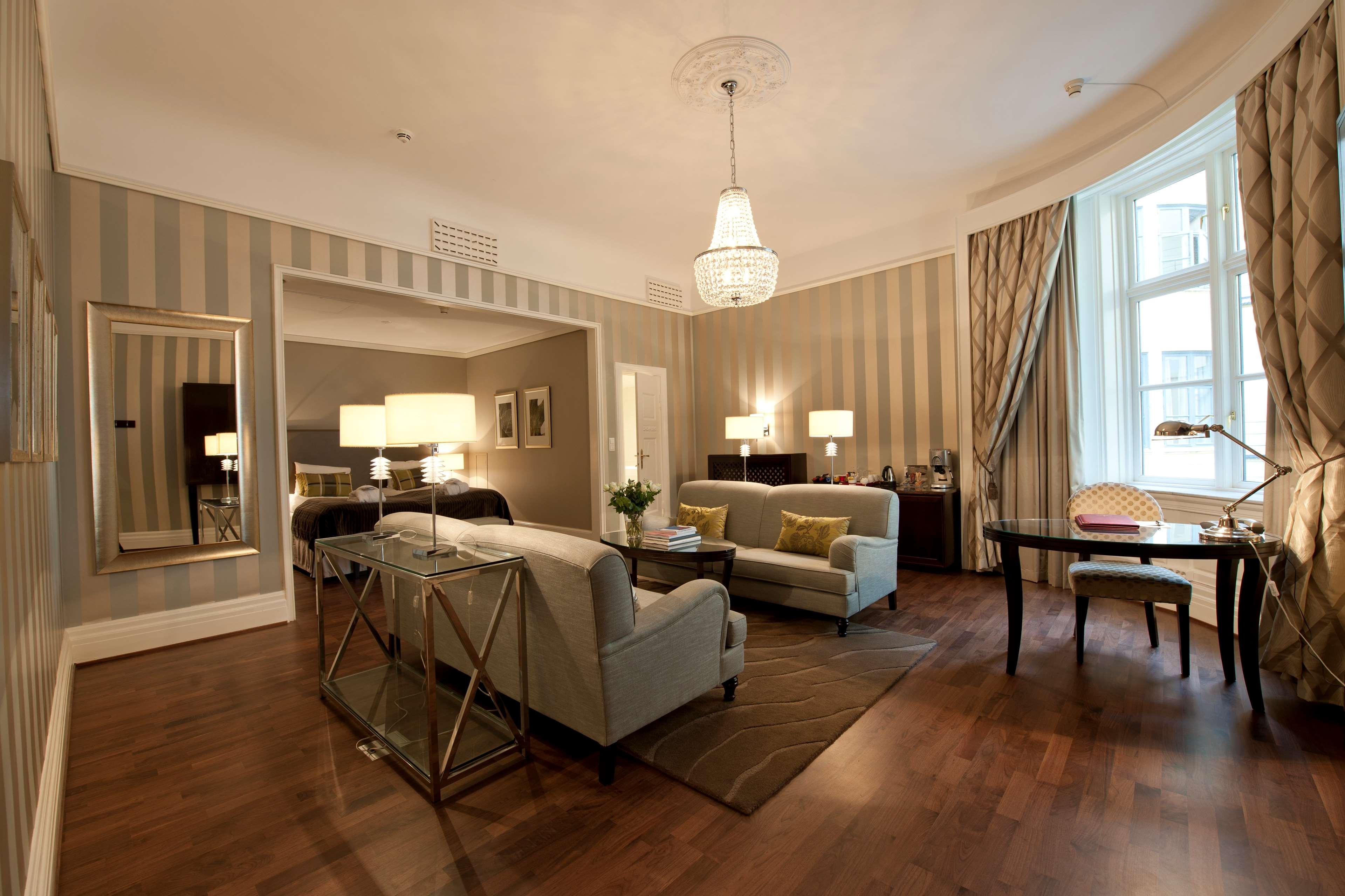 Junior Suite with Views