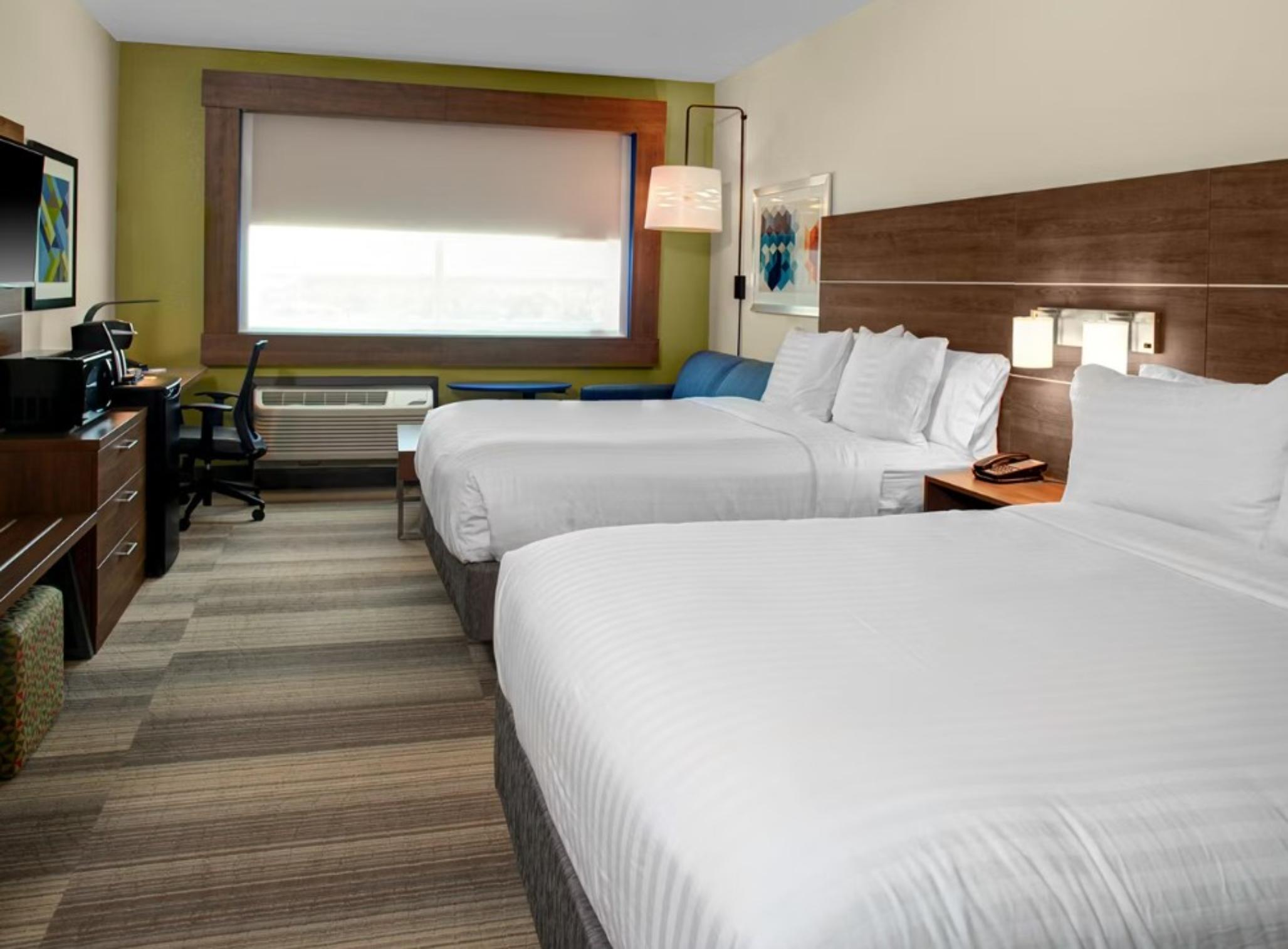 Double Two Queen Beds