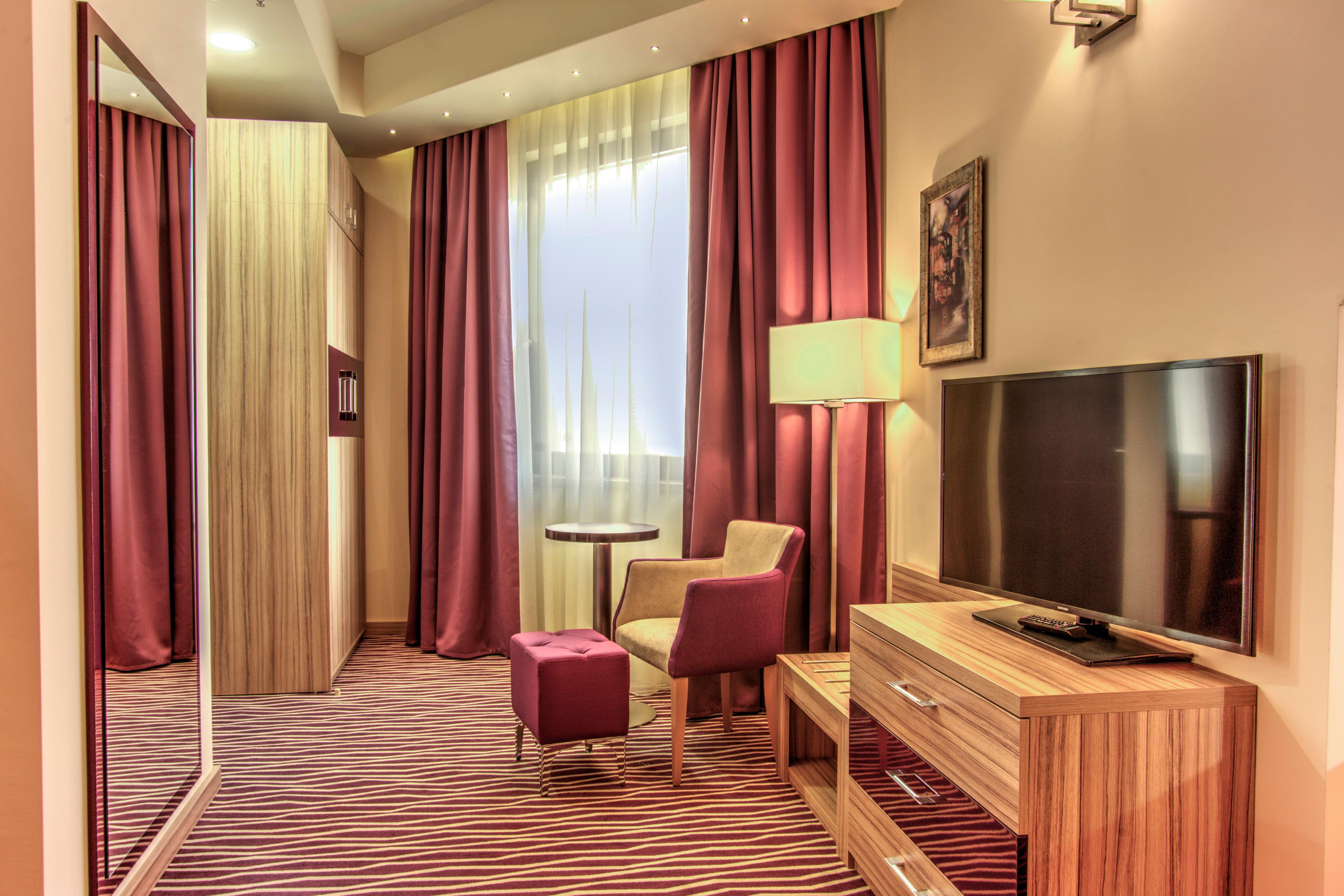 Double Queen Size Bed