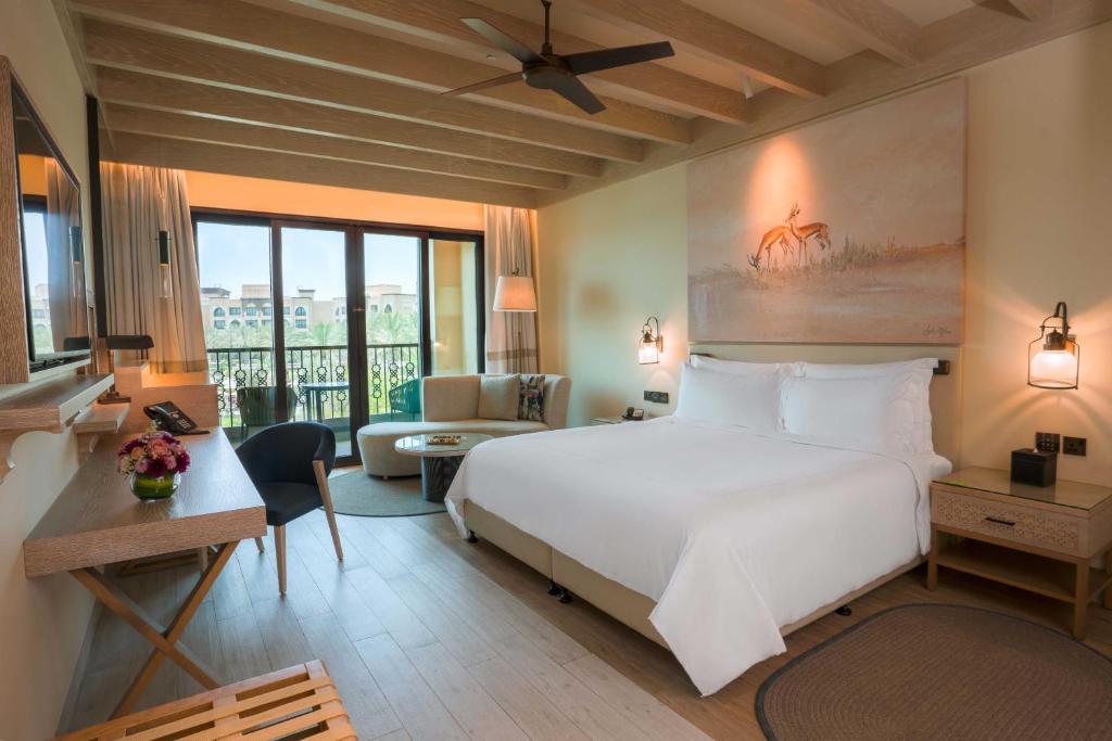 Double Classic King Bed