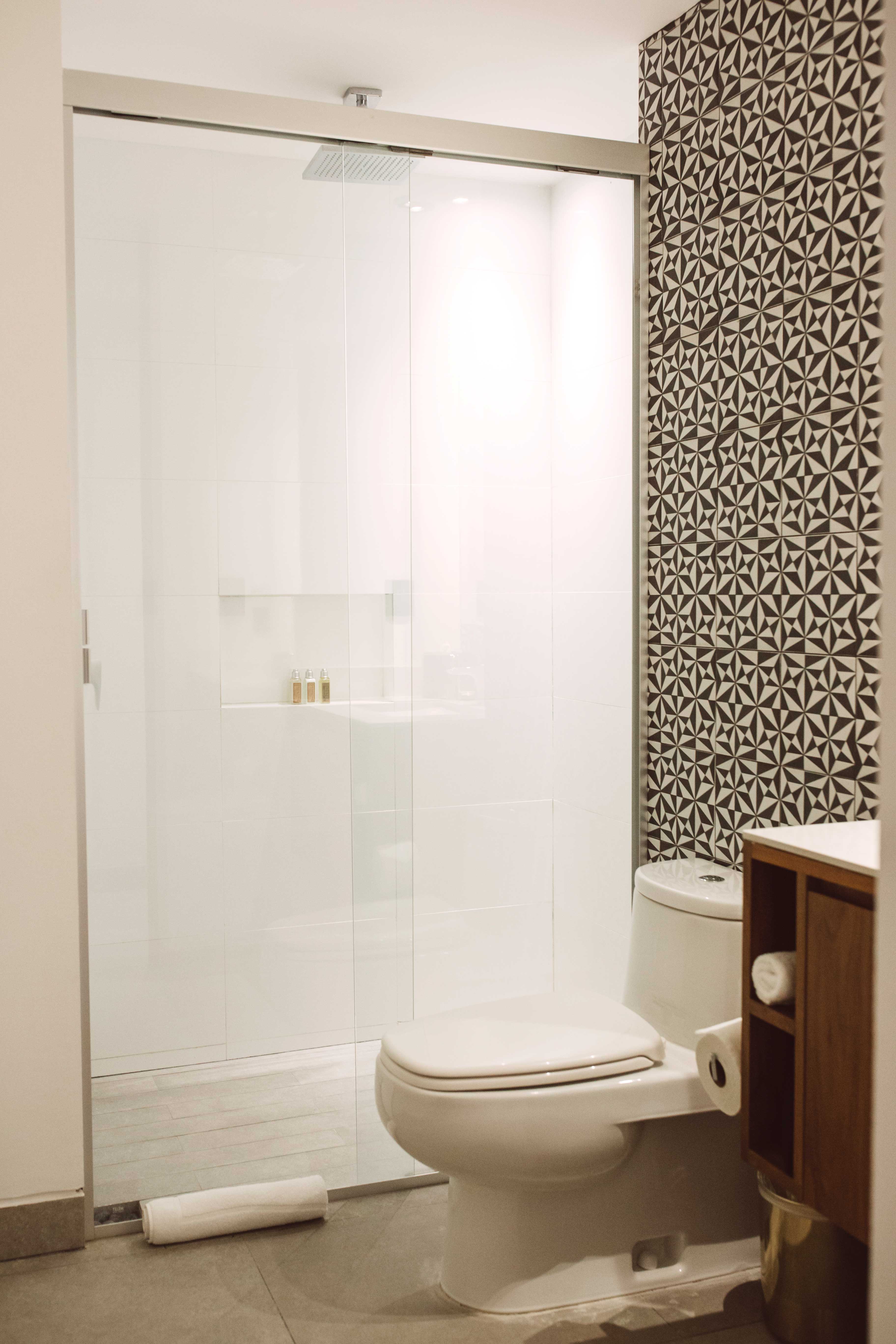 Double Deluxe King Bed