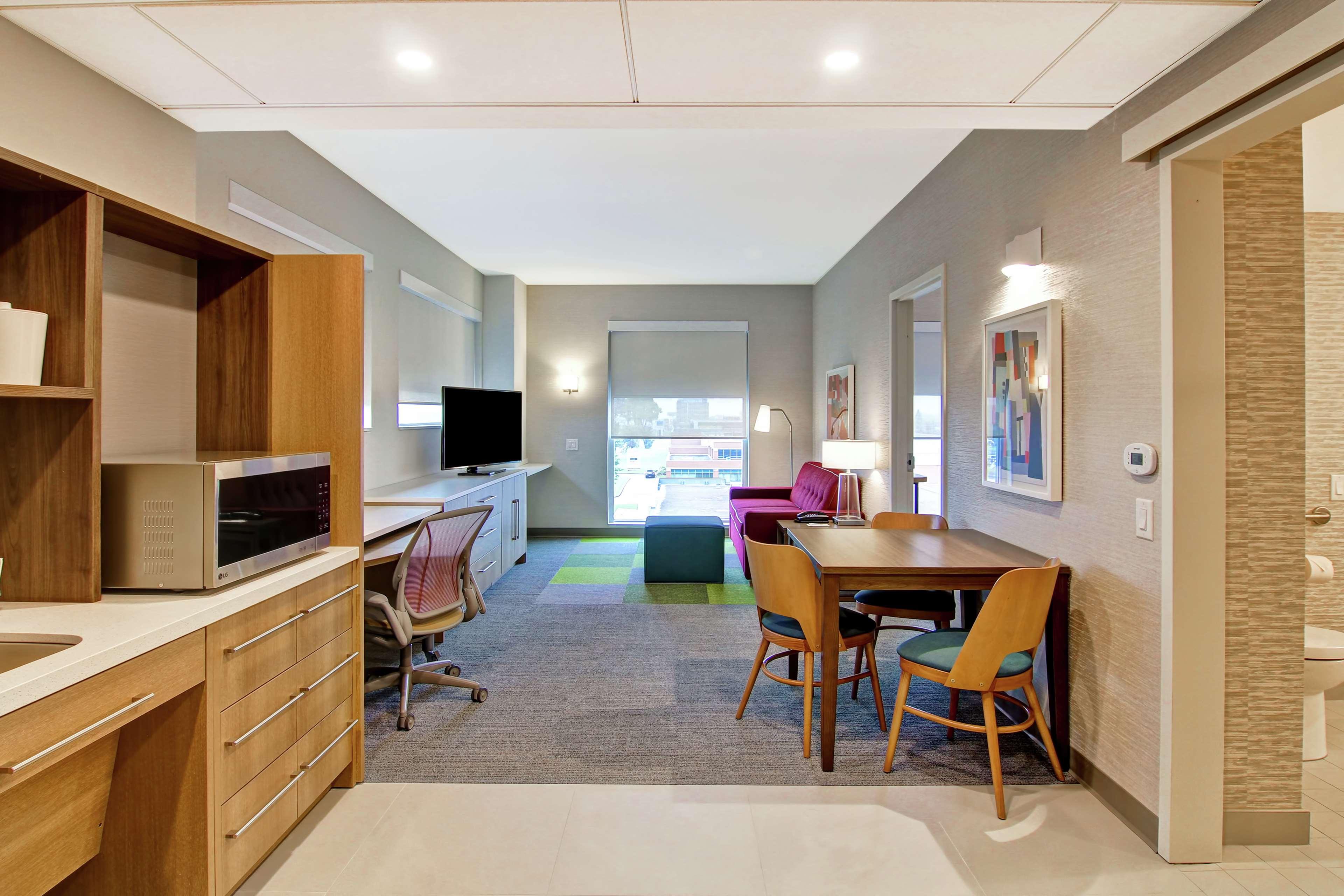 Suite King Bed One Bedroom 