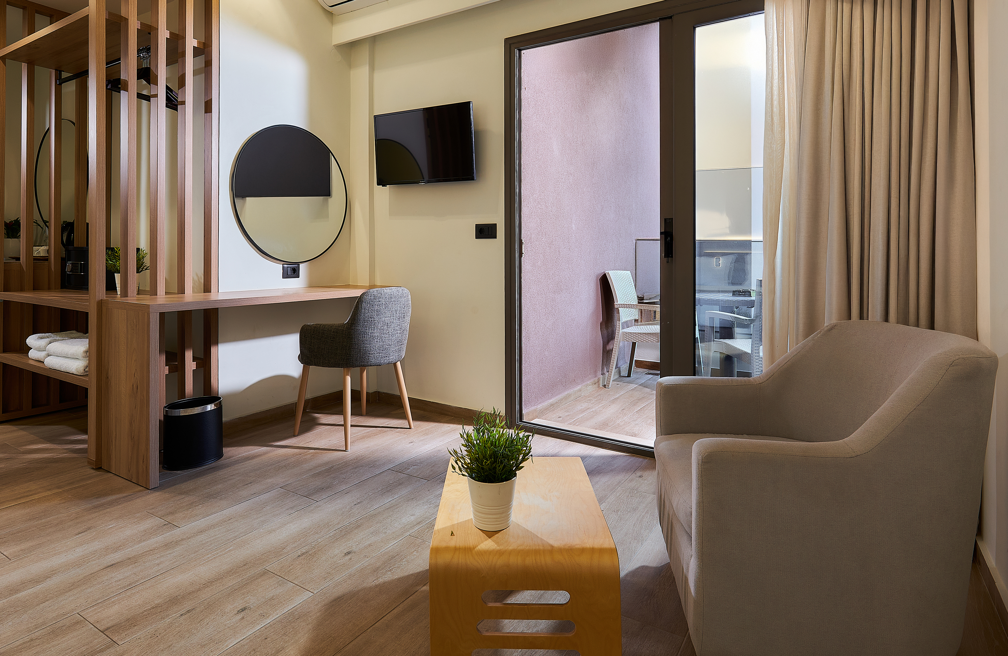 Double or Twin Standard