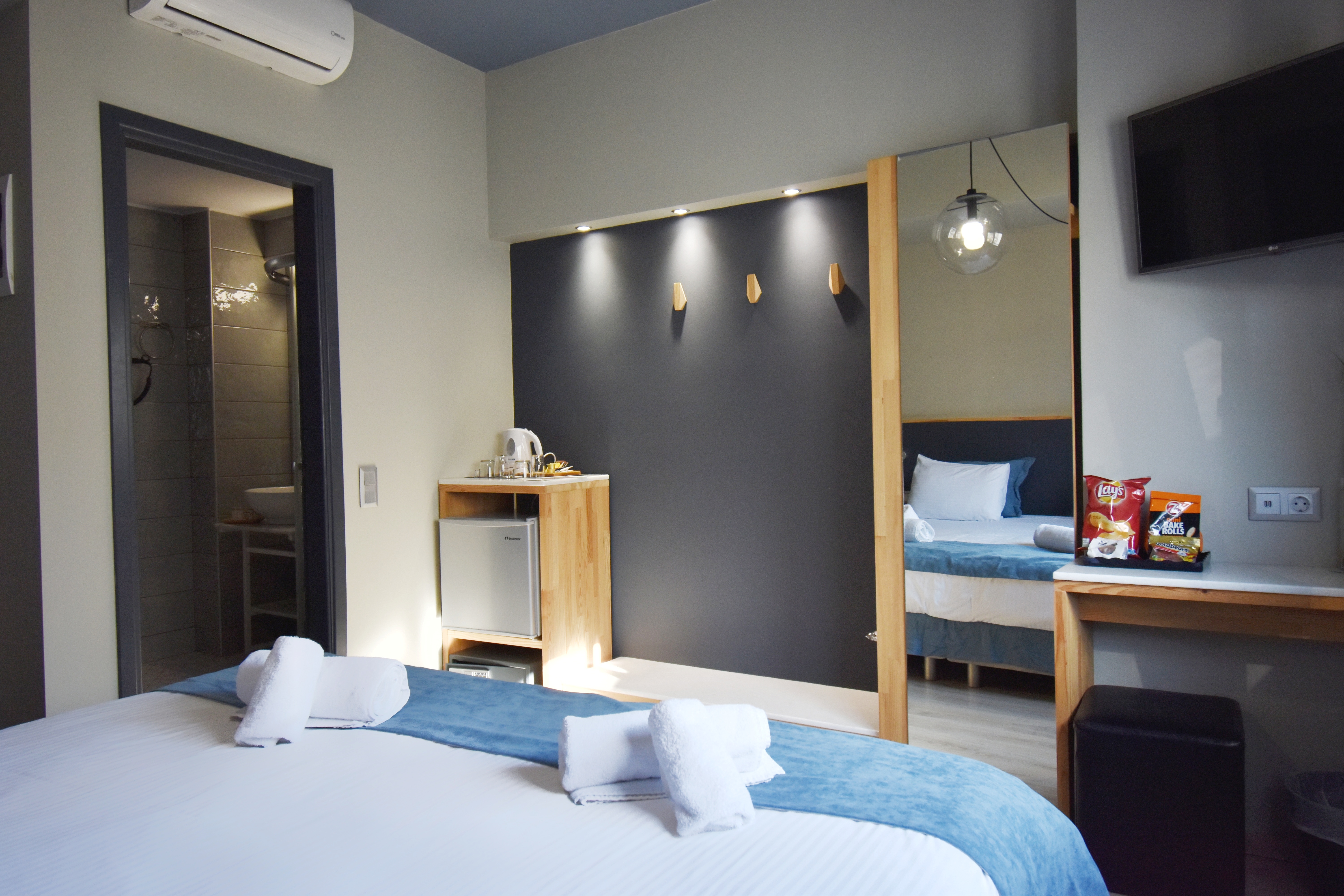 Double or Twin Standard