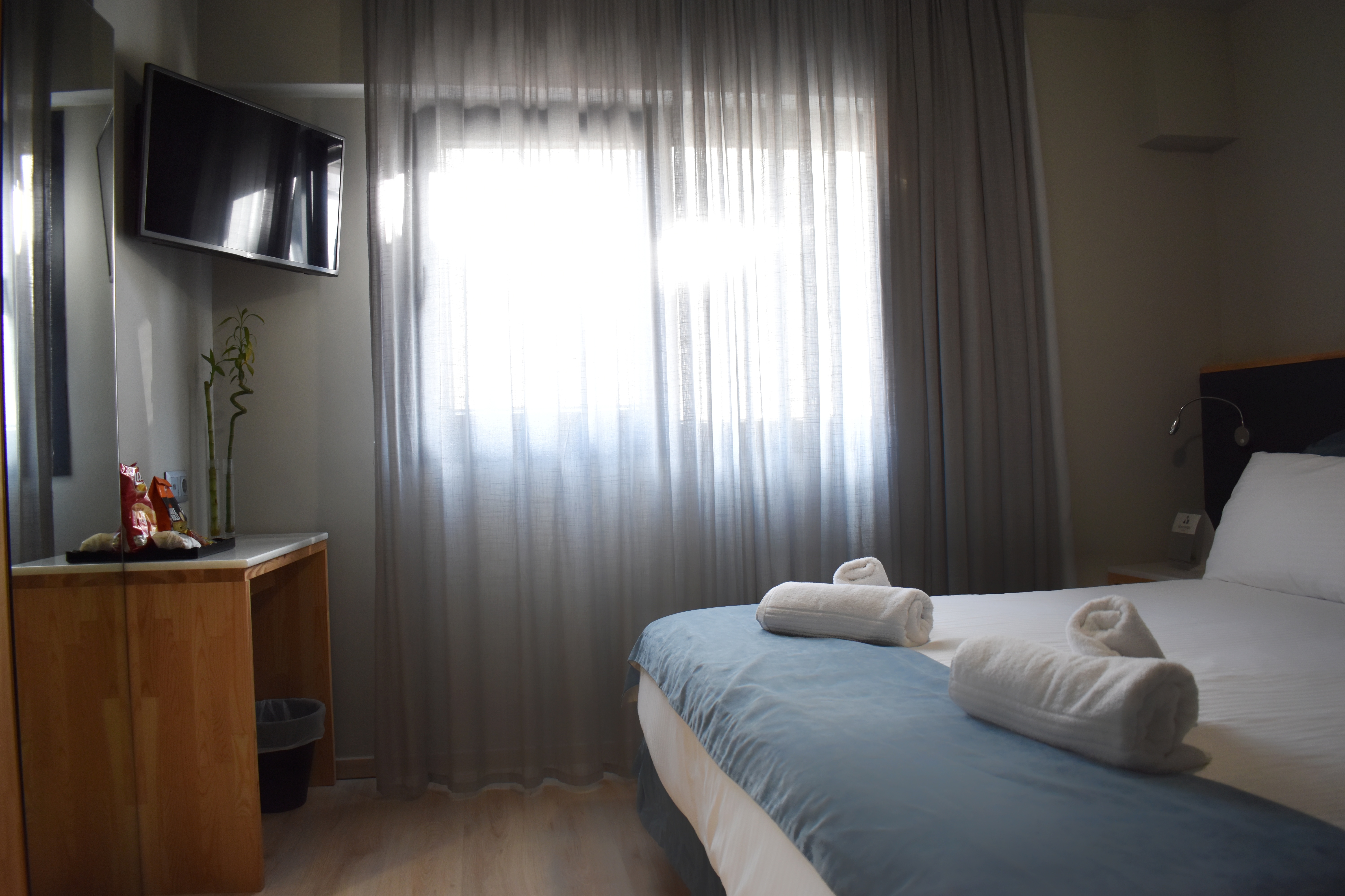 Double or Twin Standard