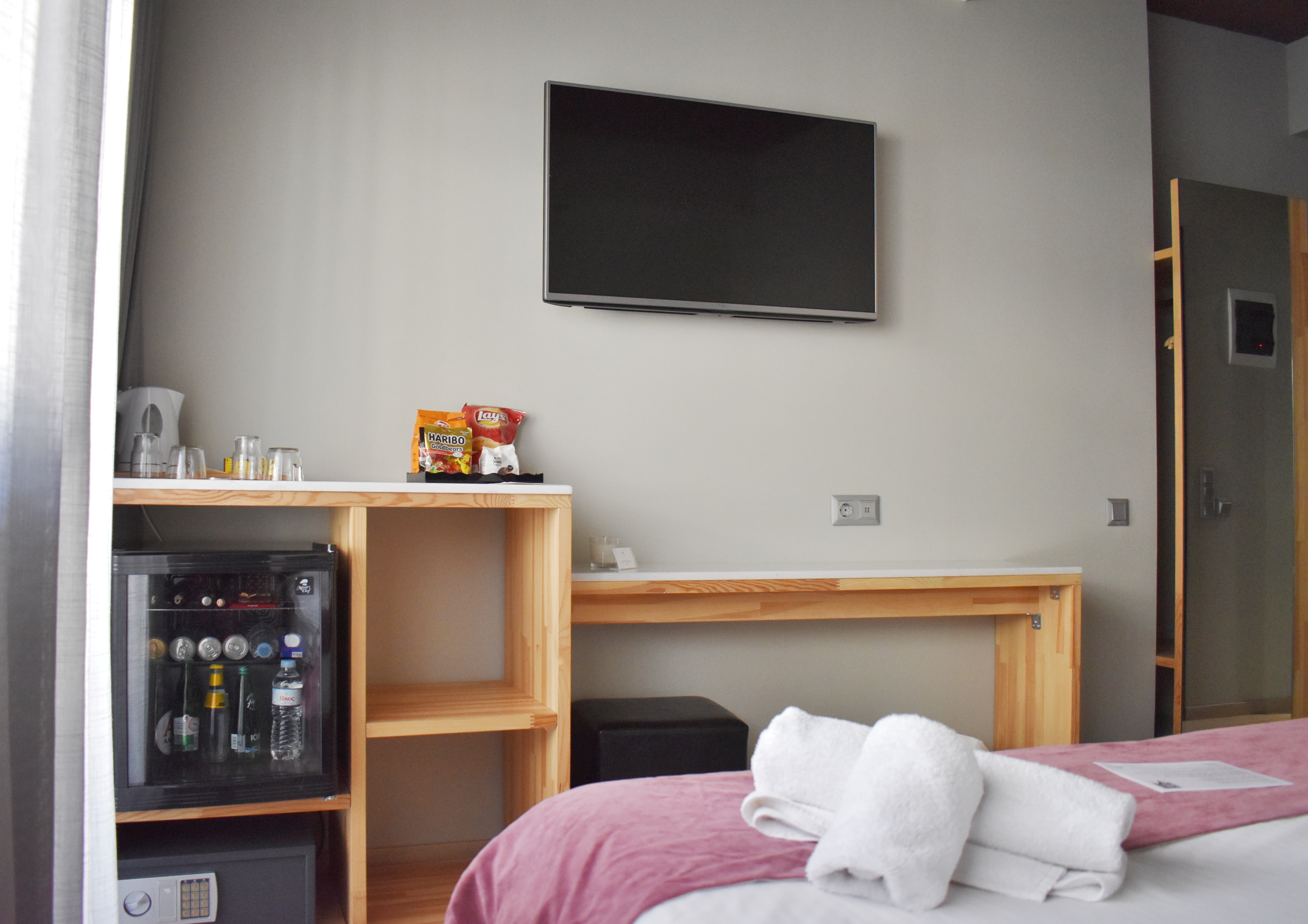 Double or Twin Deluxe