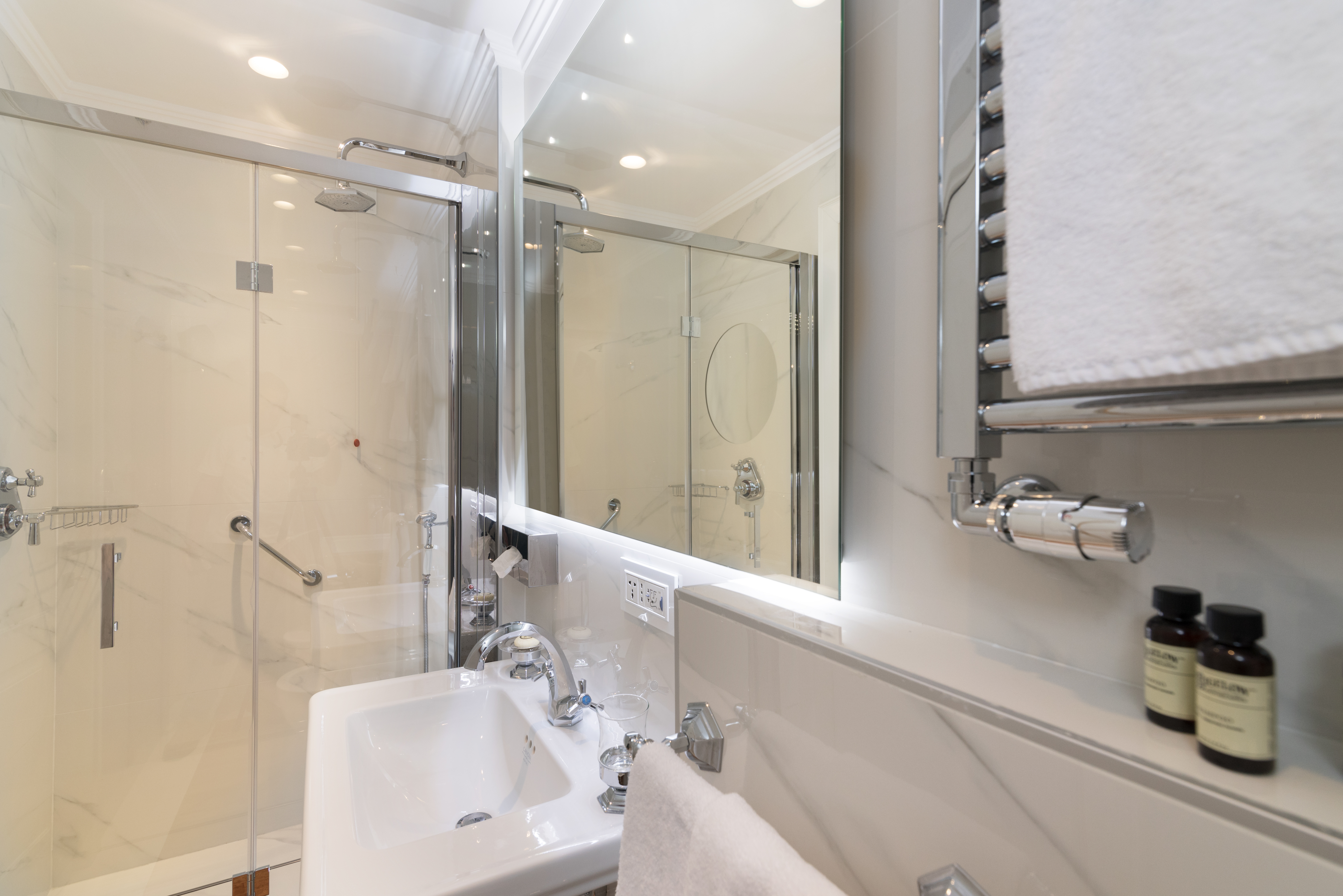 Double or Twin Superior