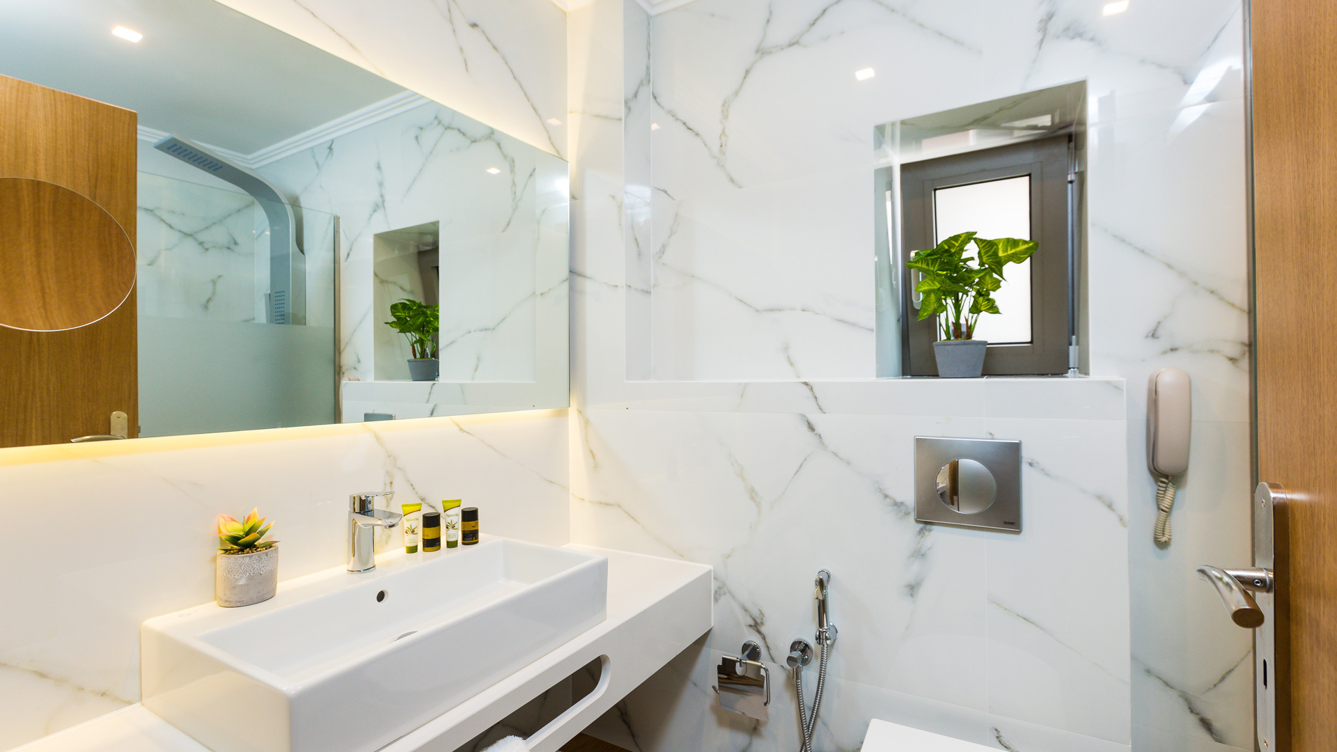 Double or Twin Superior