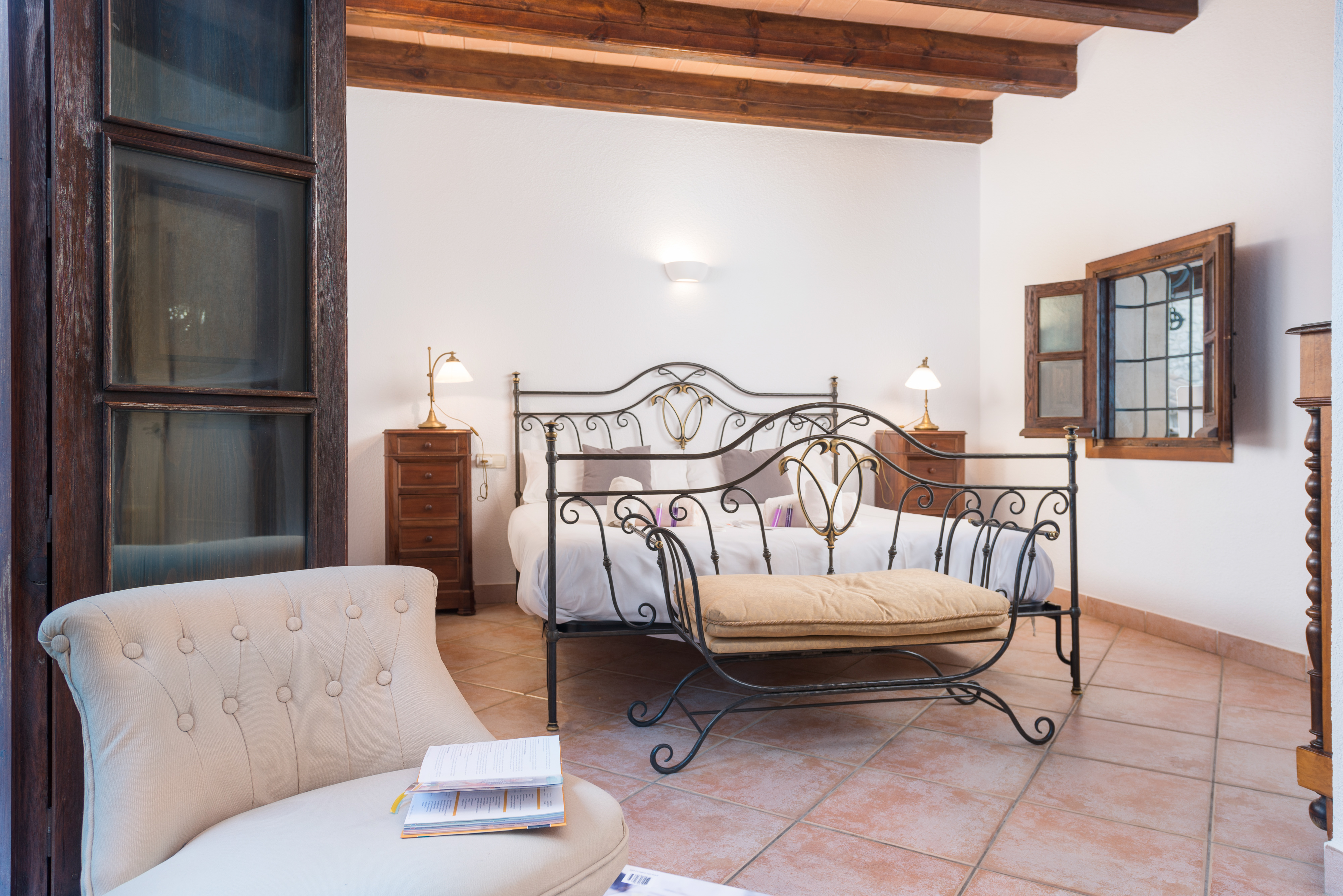 Double or Twin Mountain View