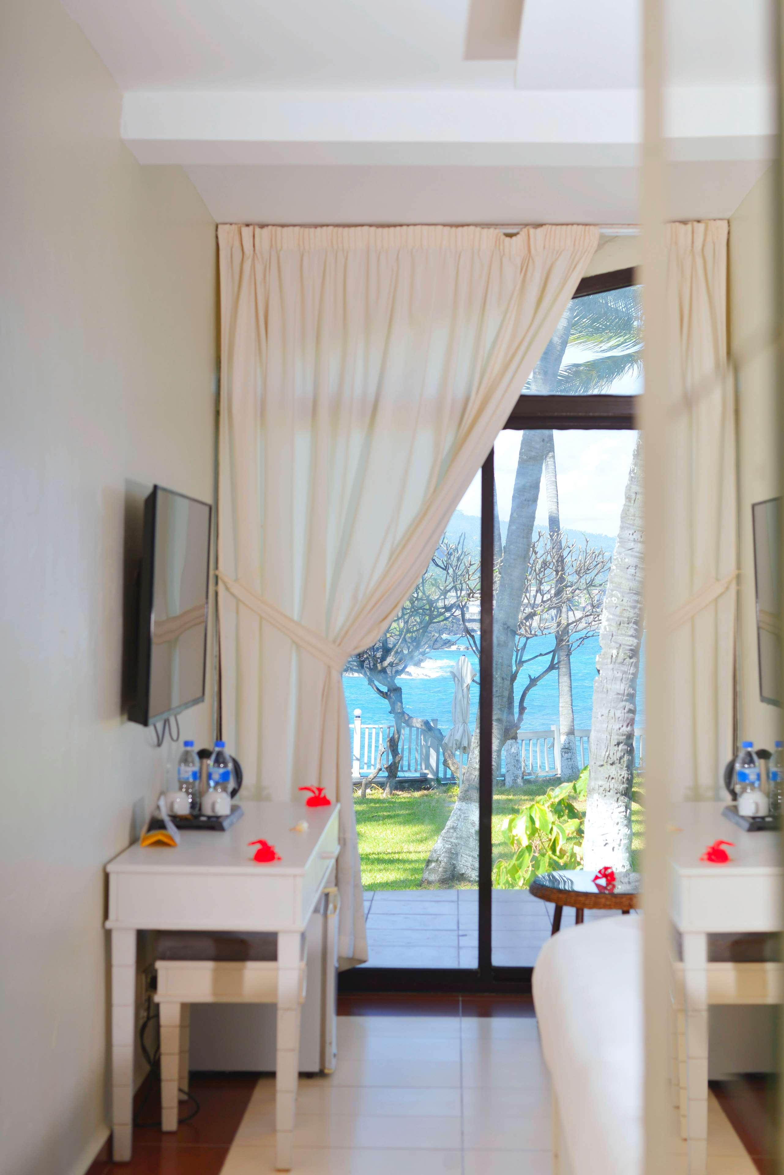 Twin Deluxe Sea View