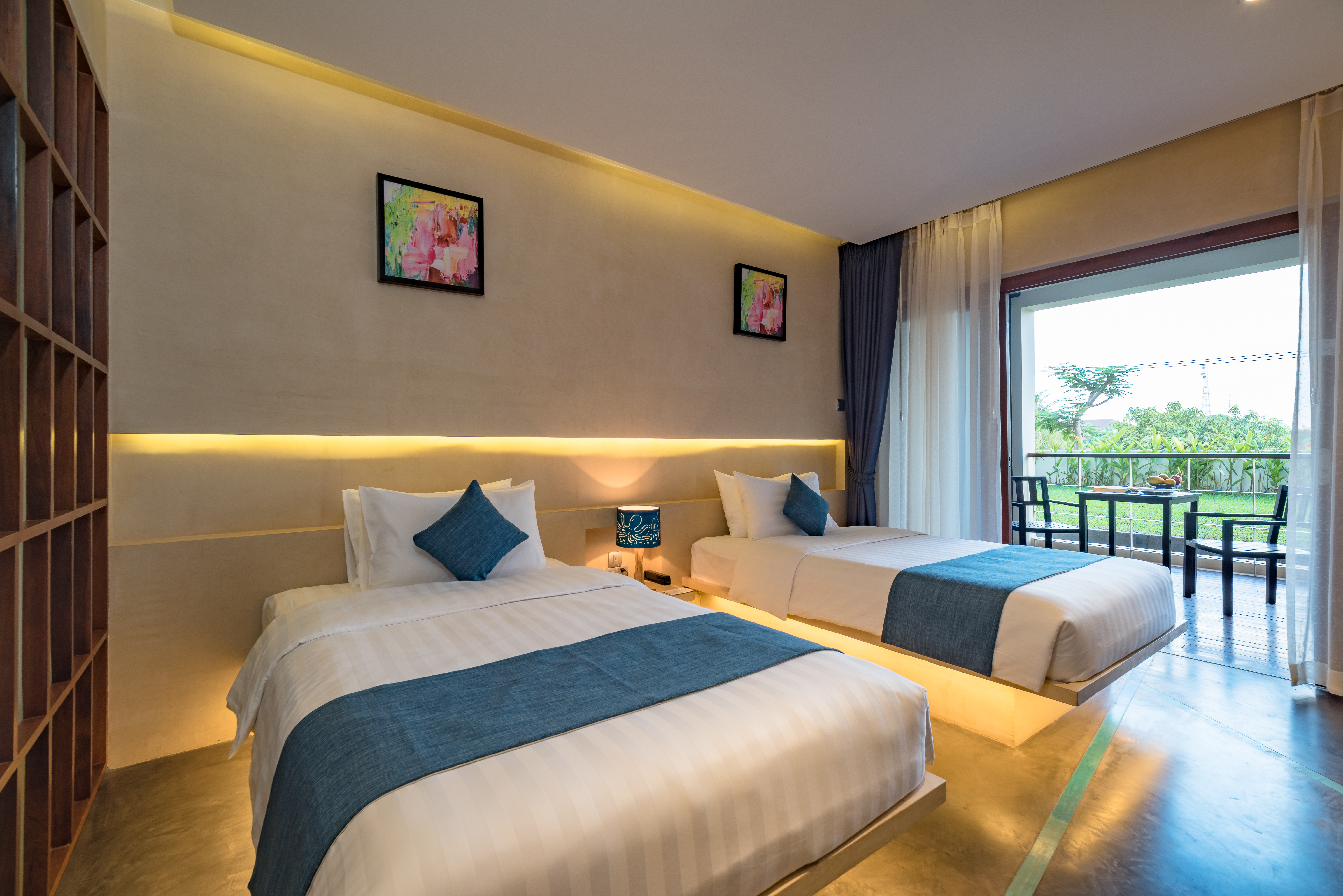 Double or Twin Deluxe