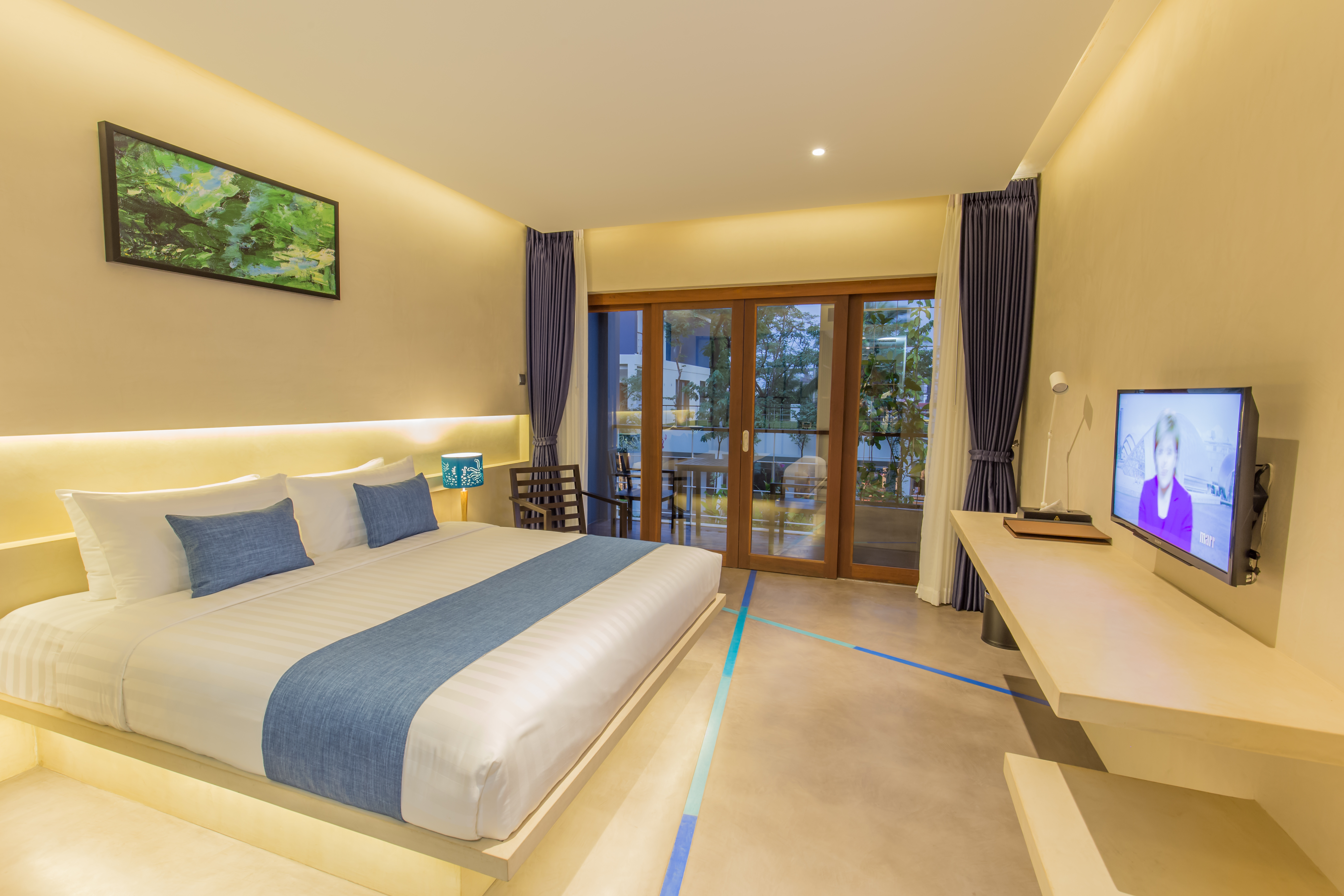 Double or Twin Deluxe