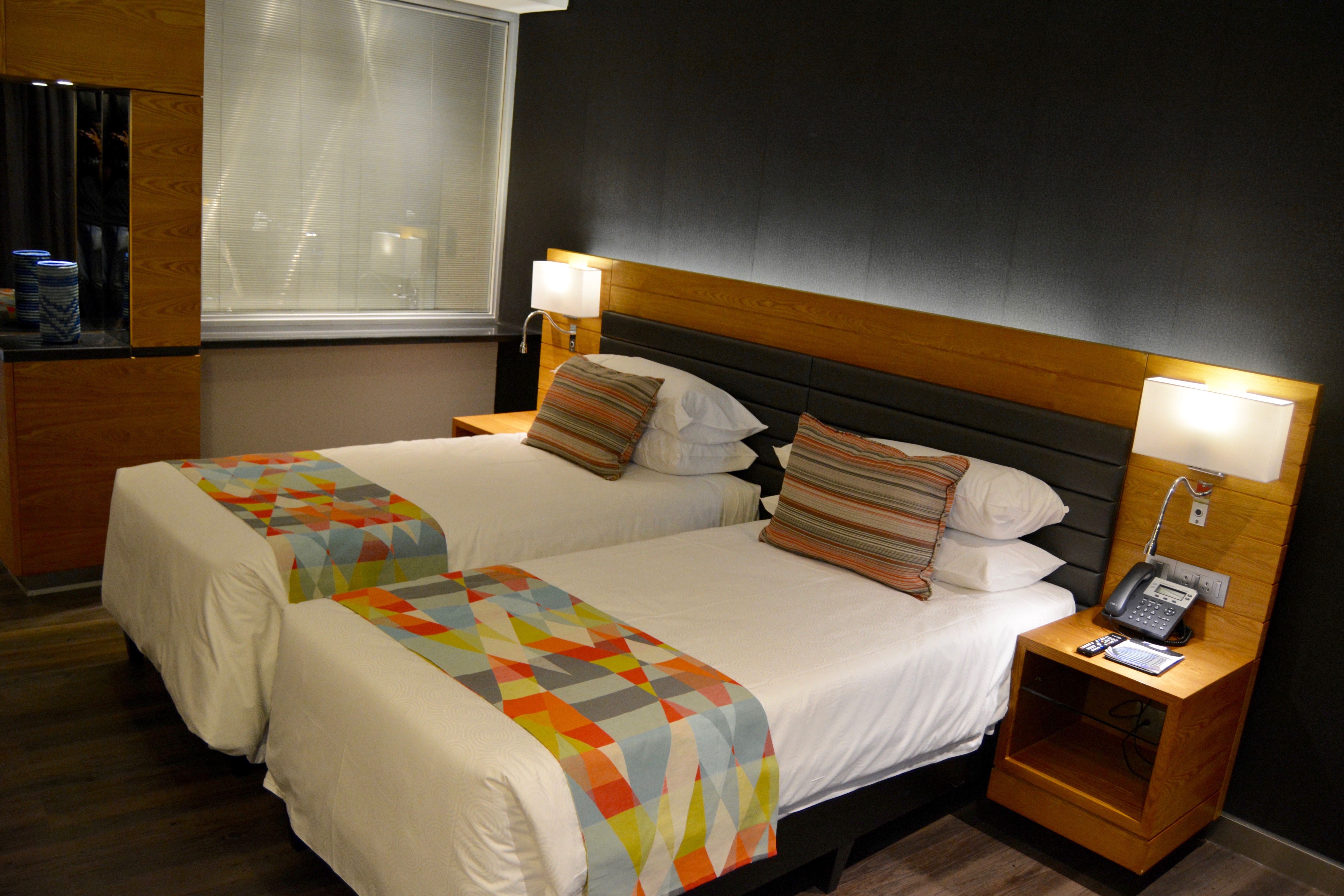 Double Classic Mountain View