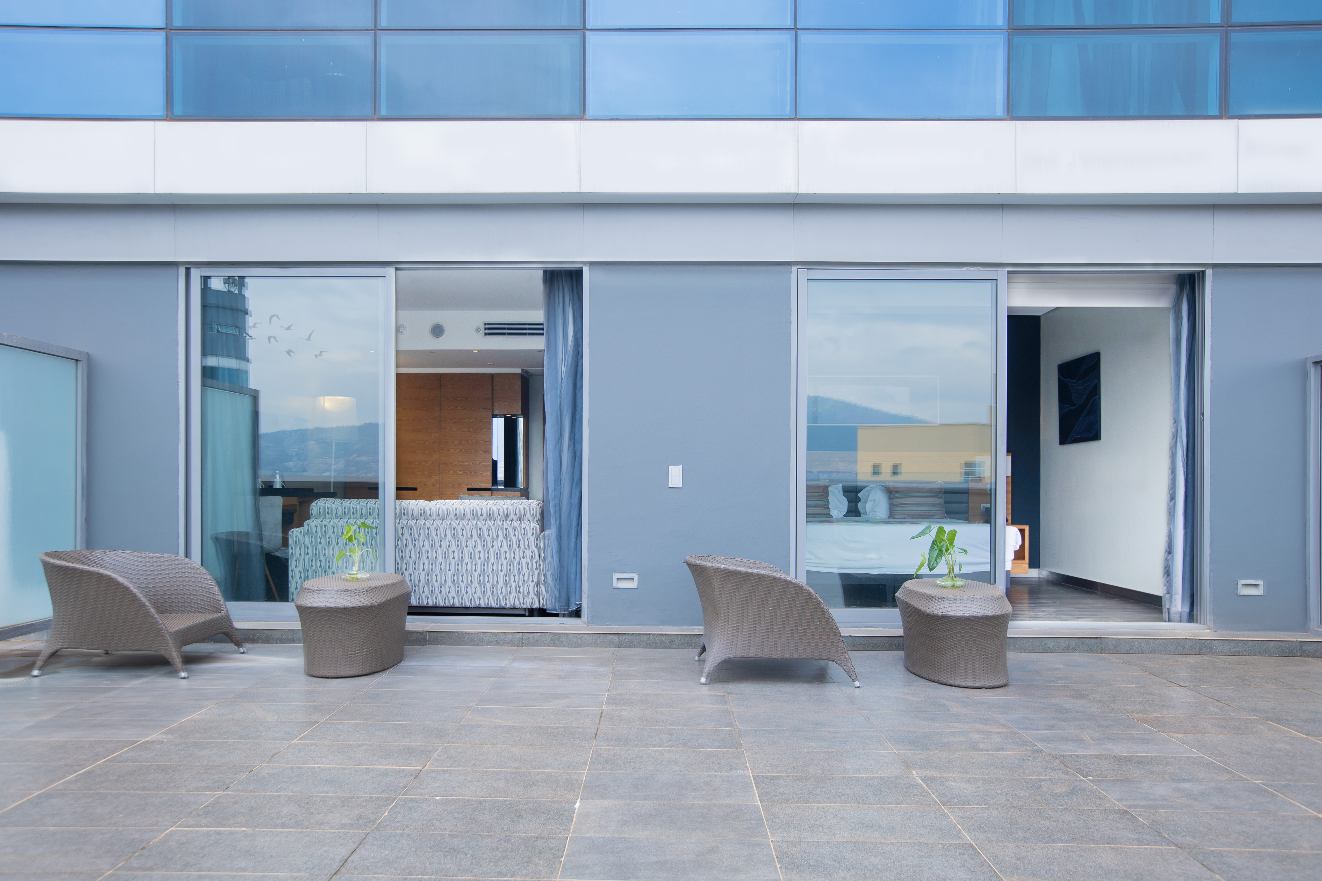 Single Classic with Terrace