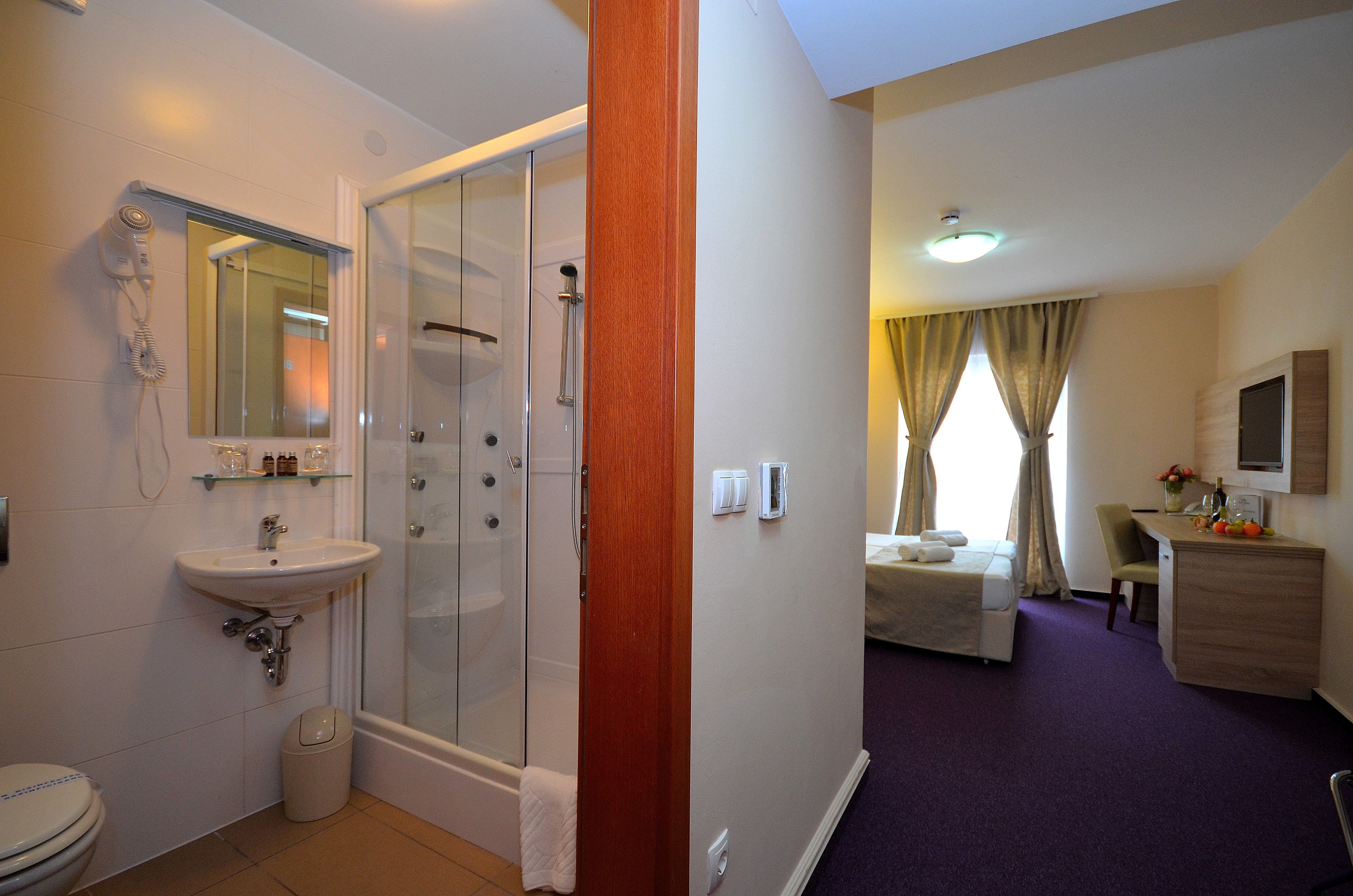 Single Superior Sea View