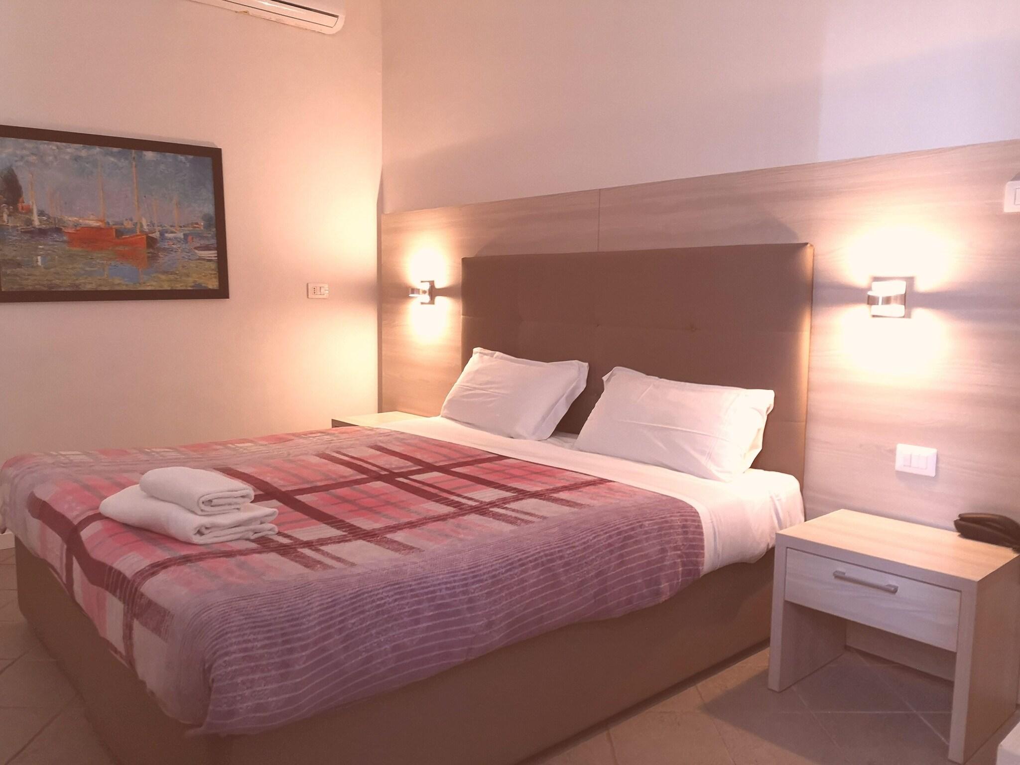 Double Queen Size Bed