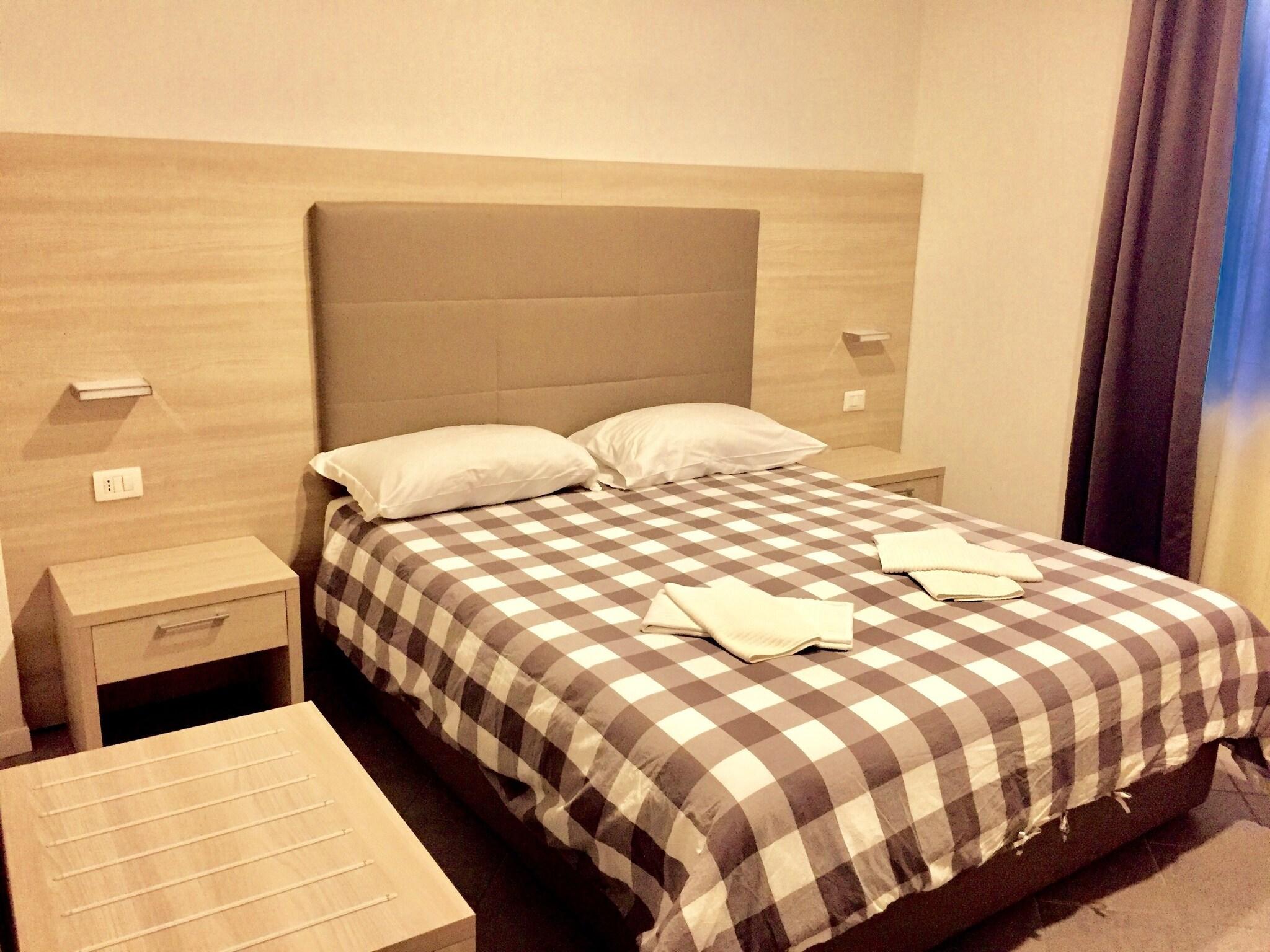 Double Queen Size Bed