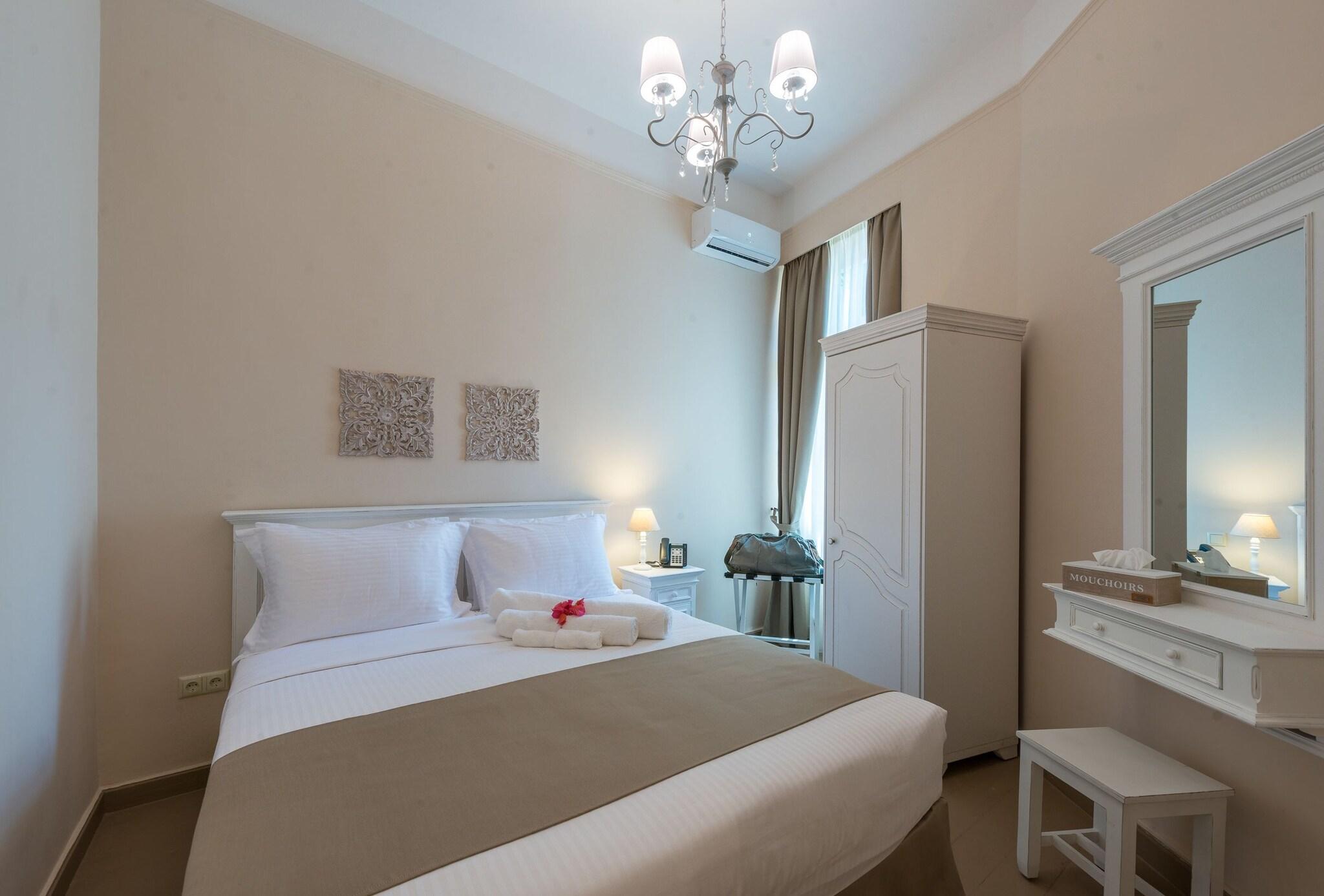 Double Queen Size Bed