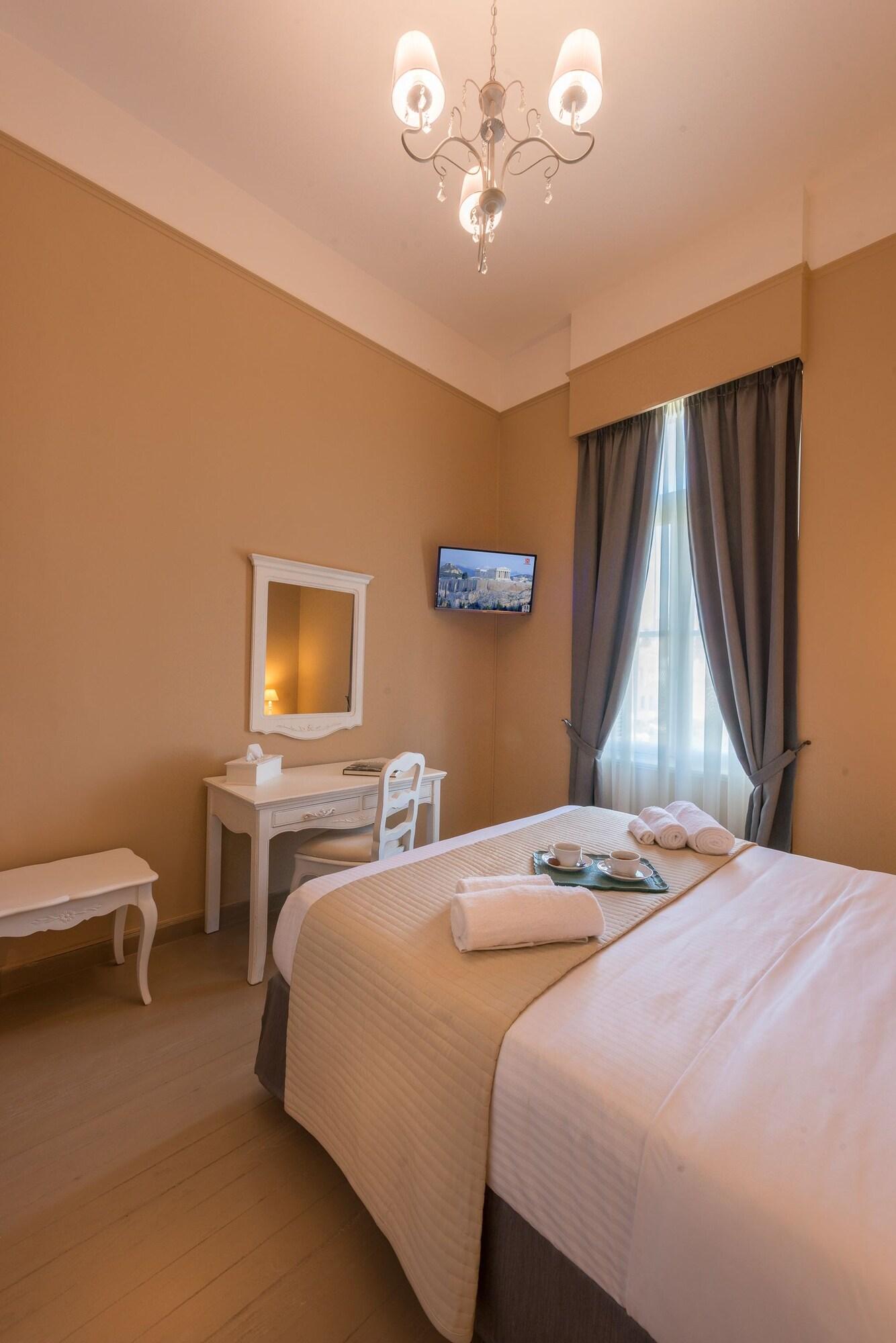 Double City View Queen Bed